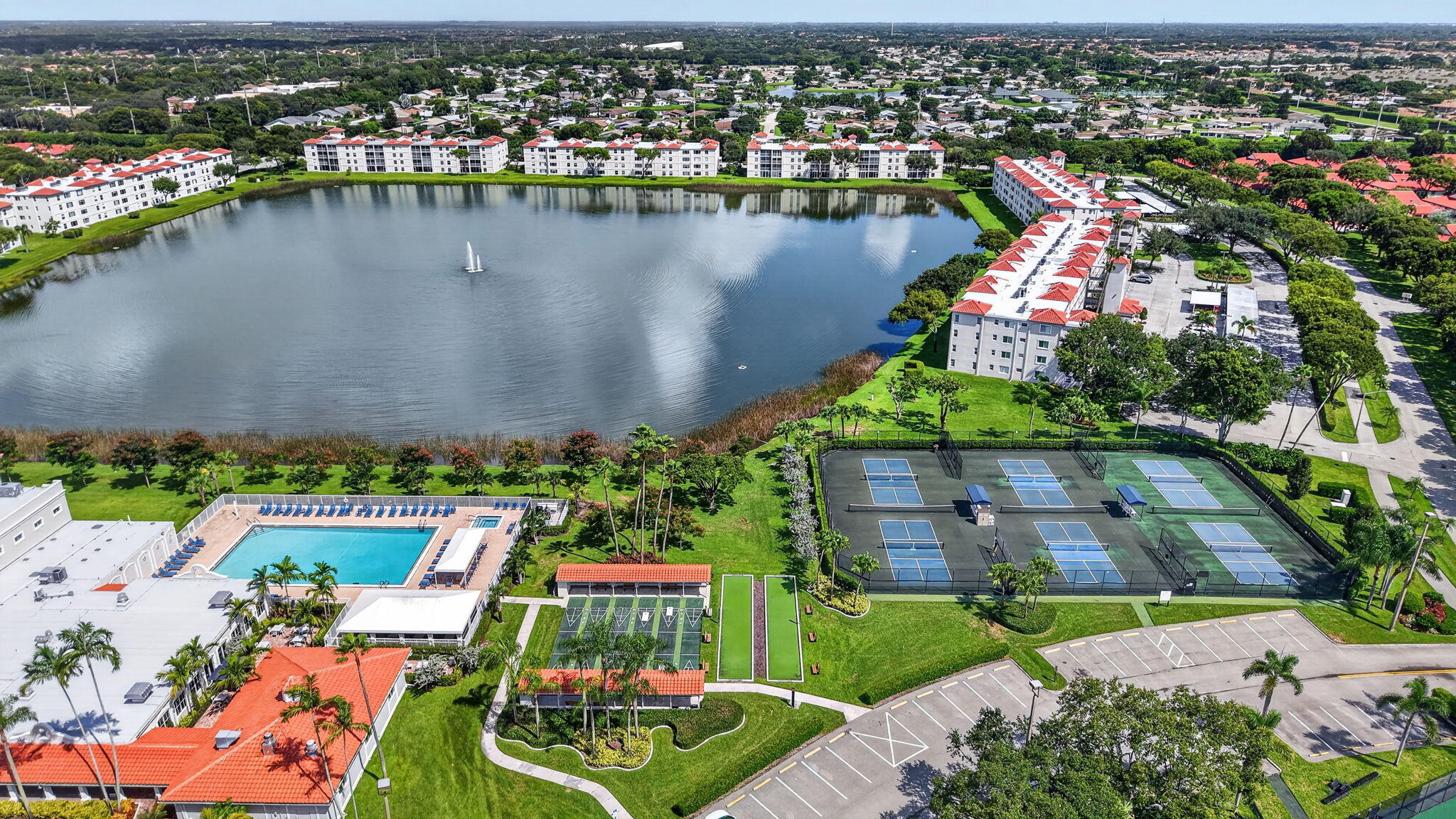 6269 Pointe Regal Circle 307