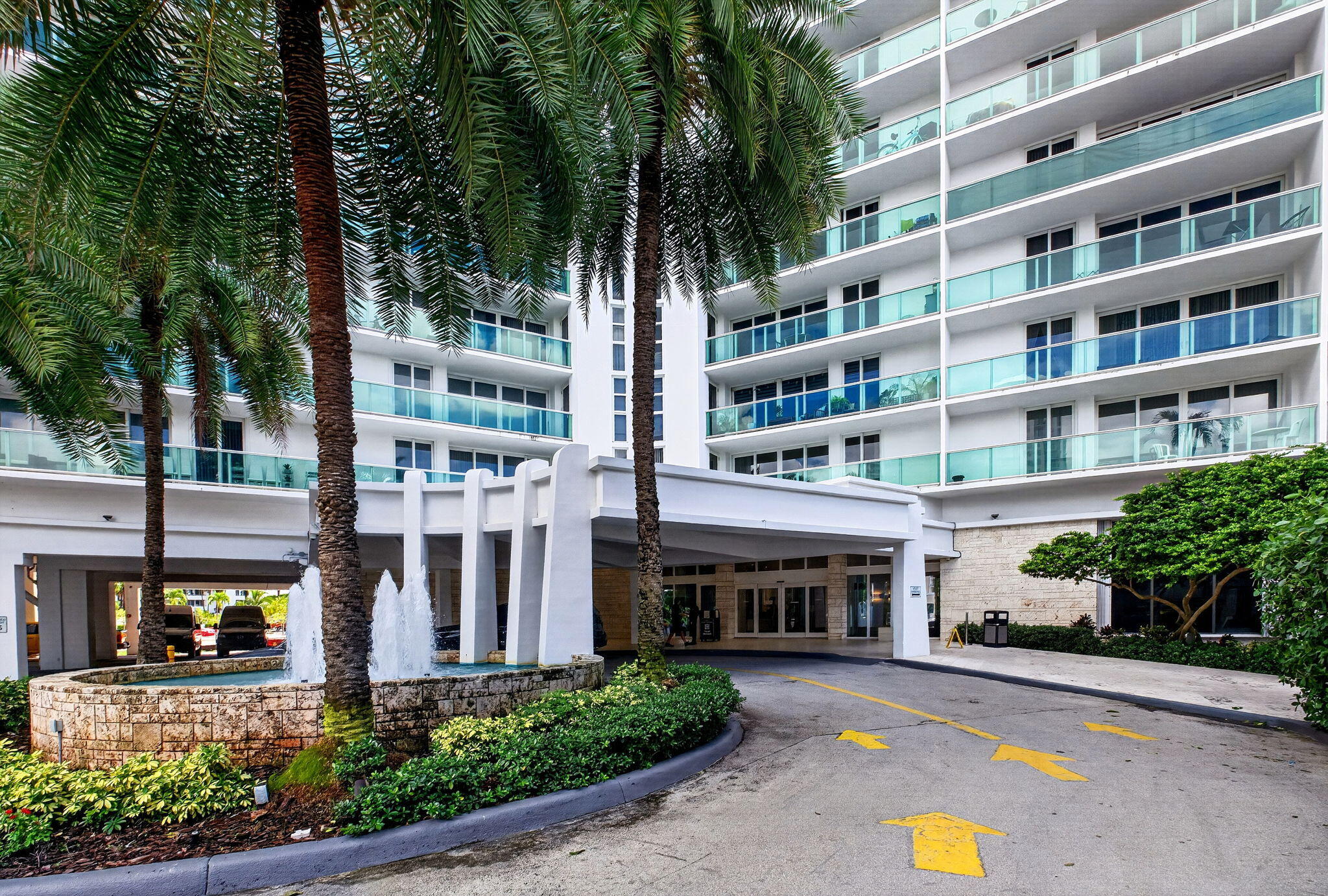 100 Bayview Drive 620