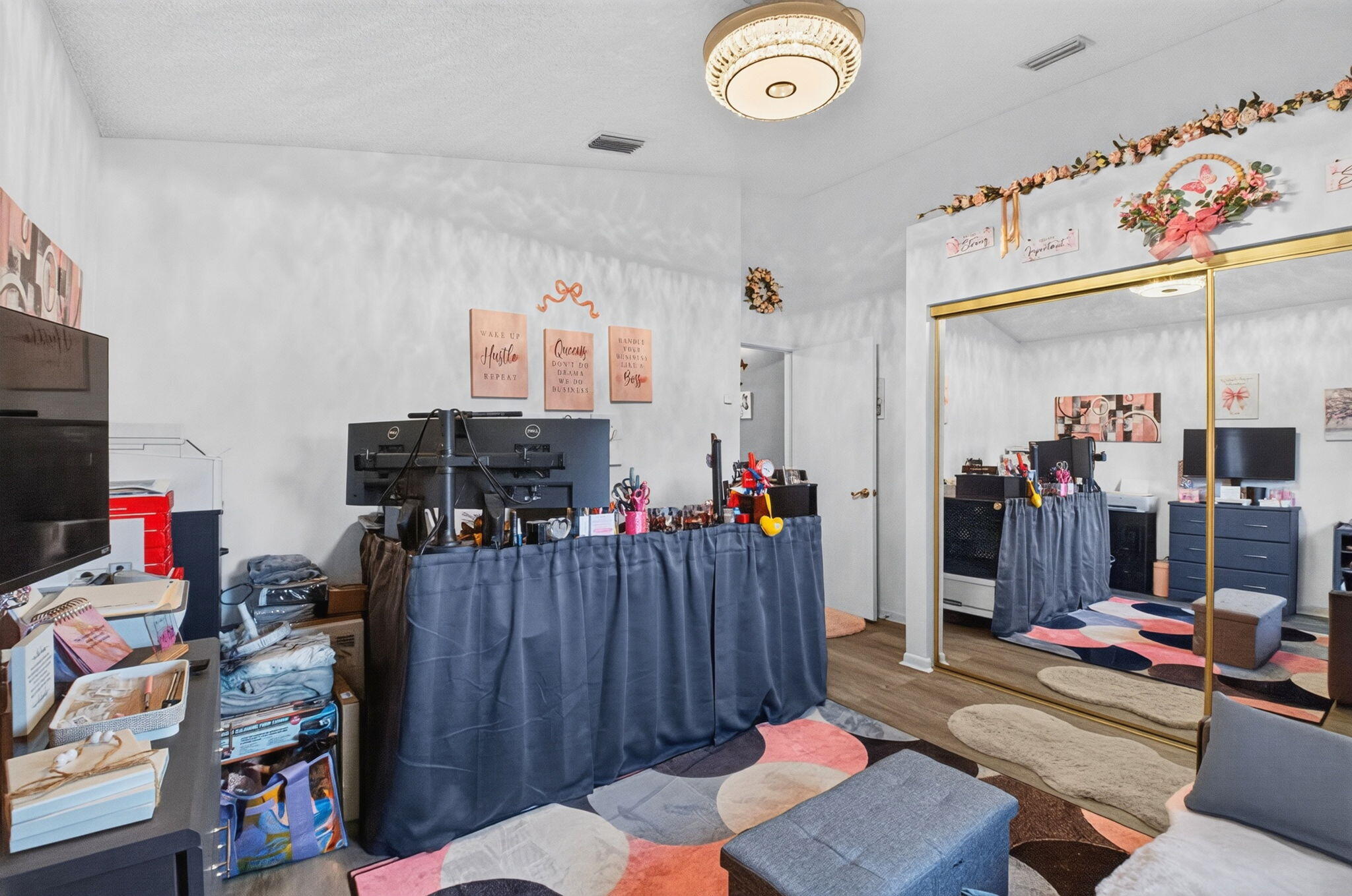 5960 AQUAMARINE Way