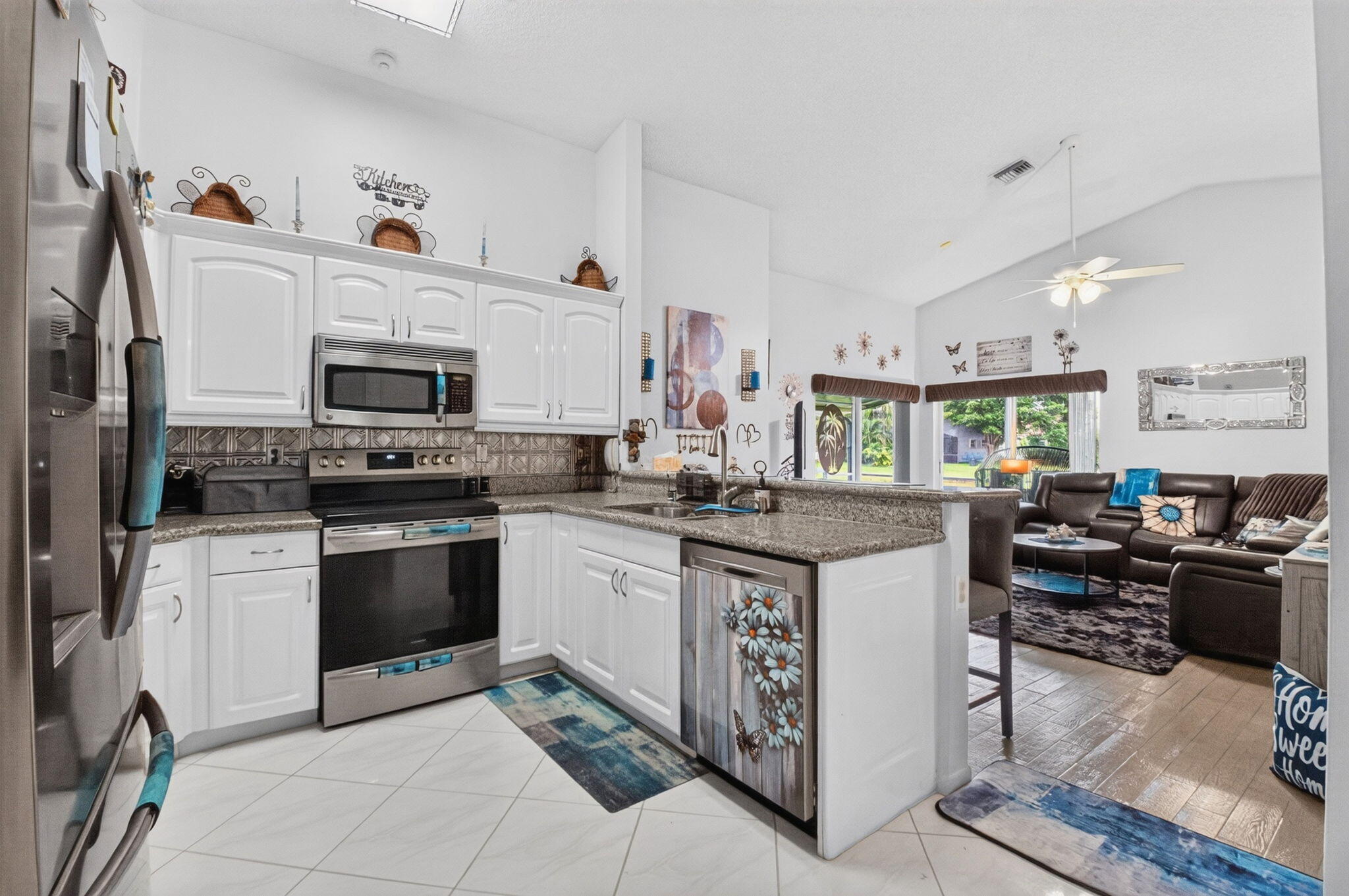 5960 AQUAMARINE Way