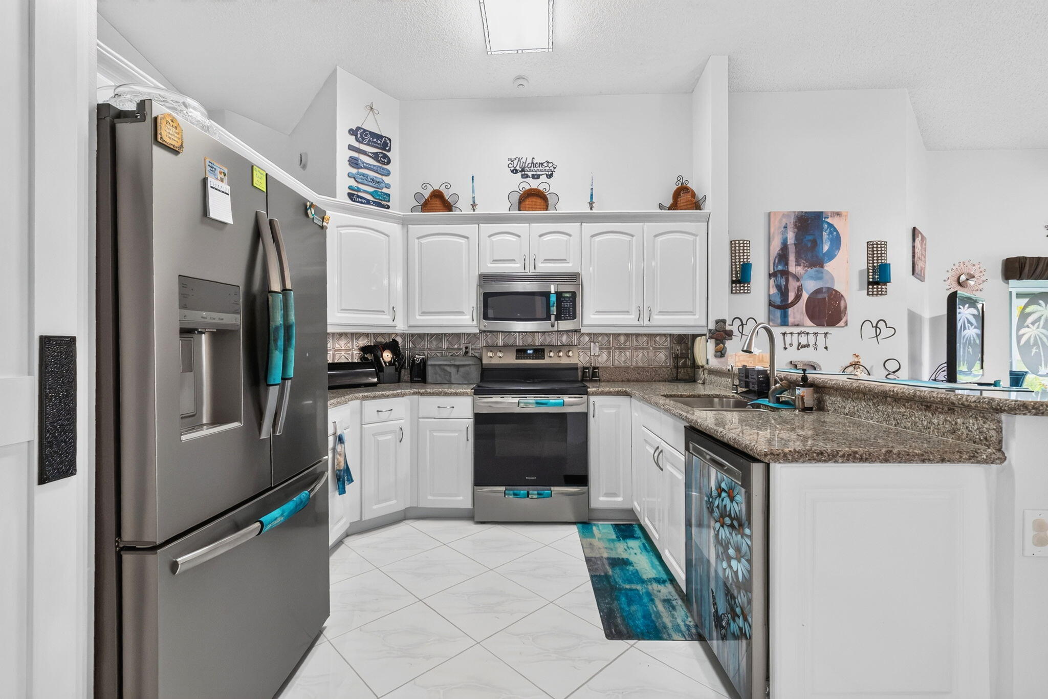 5960 AQUAMARINE Way
