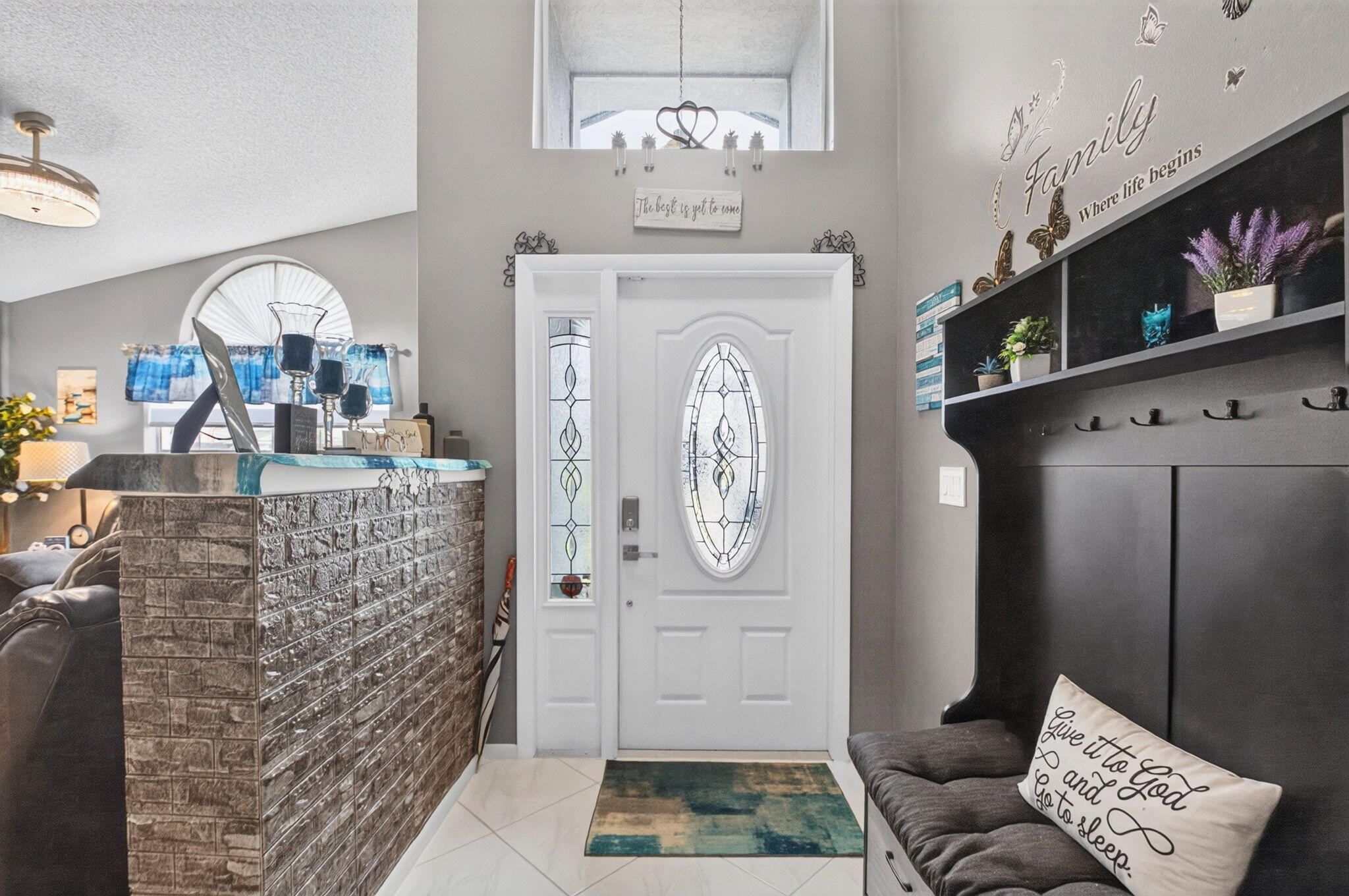 5960 AQUAMARINE Way