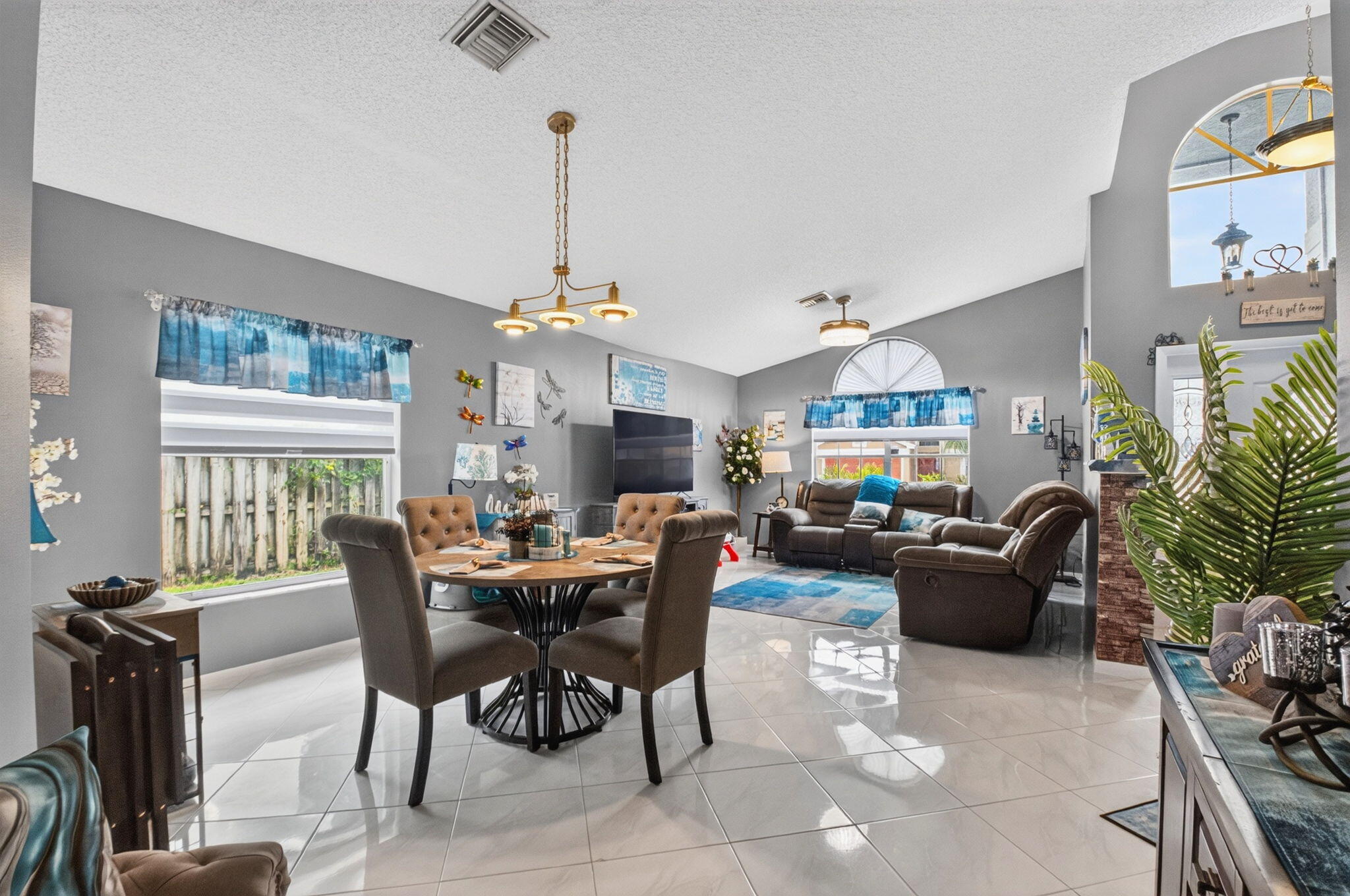 5960 AQUAMARINE Way