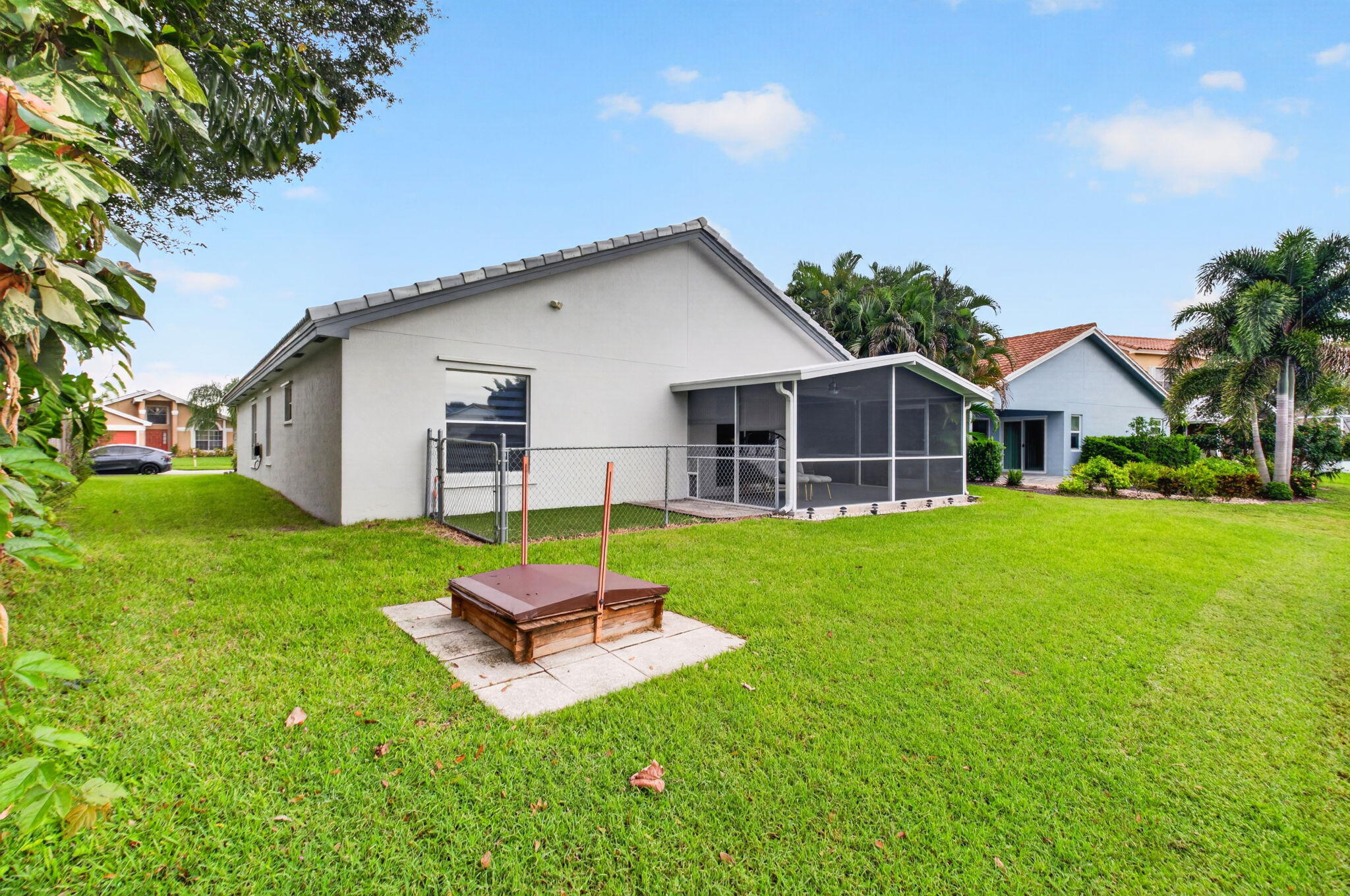 5960 AQUAMARINE Way