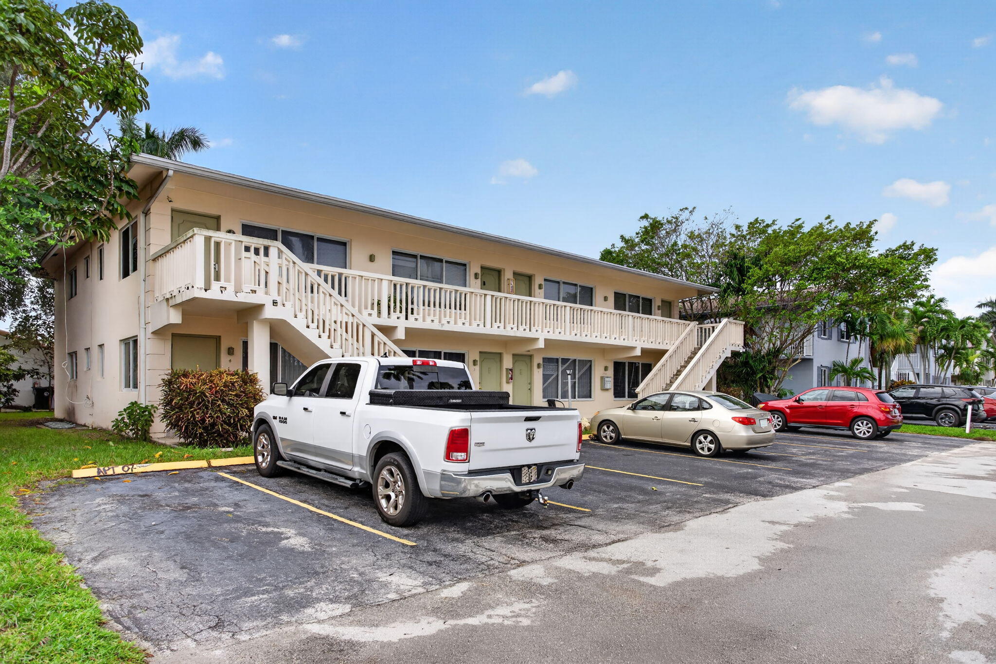 2160 NE 42nd Court 1