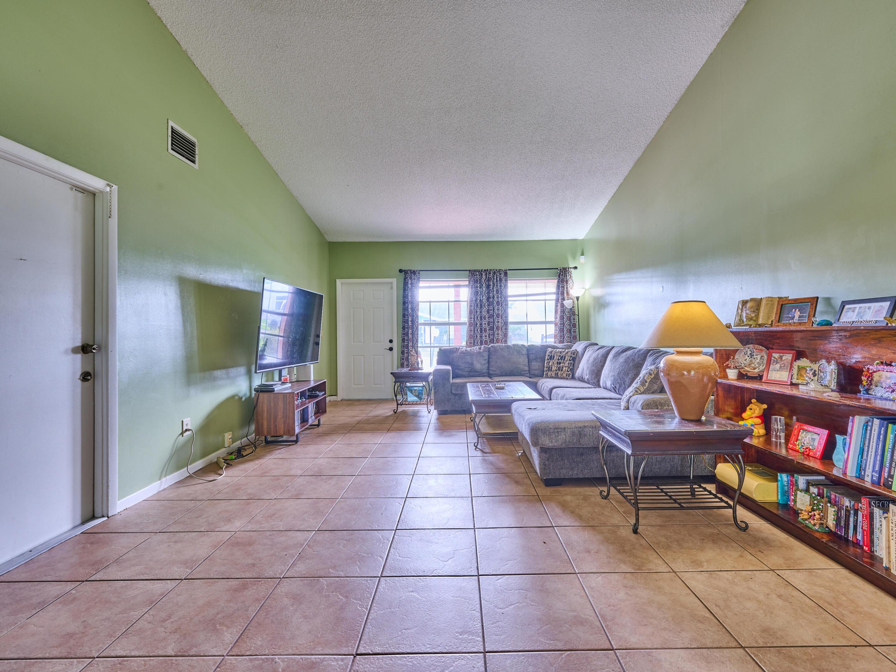 7723 CANAL Drive