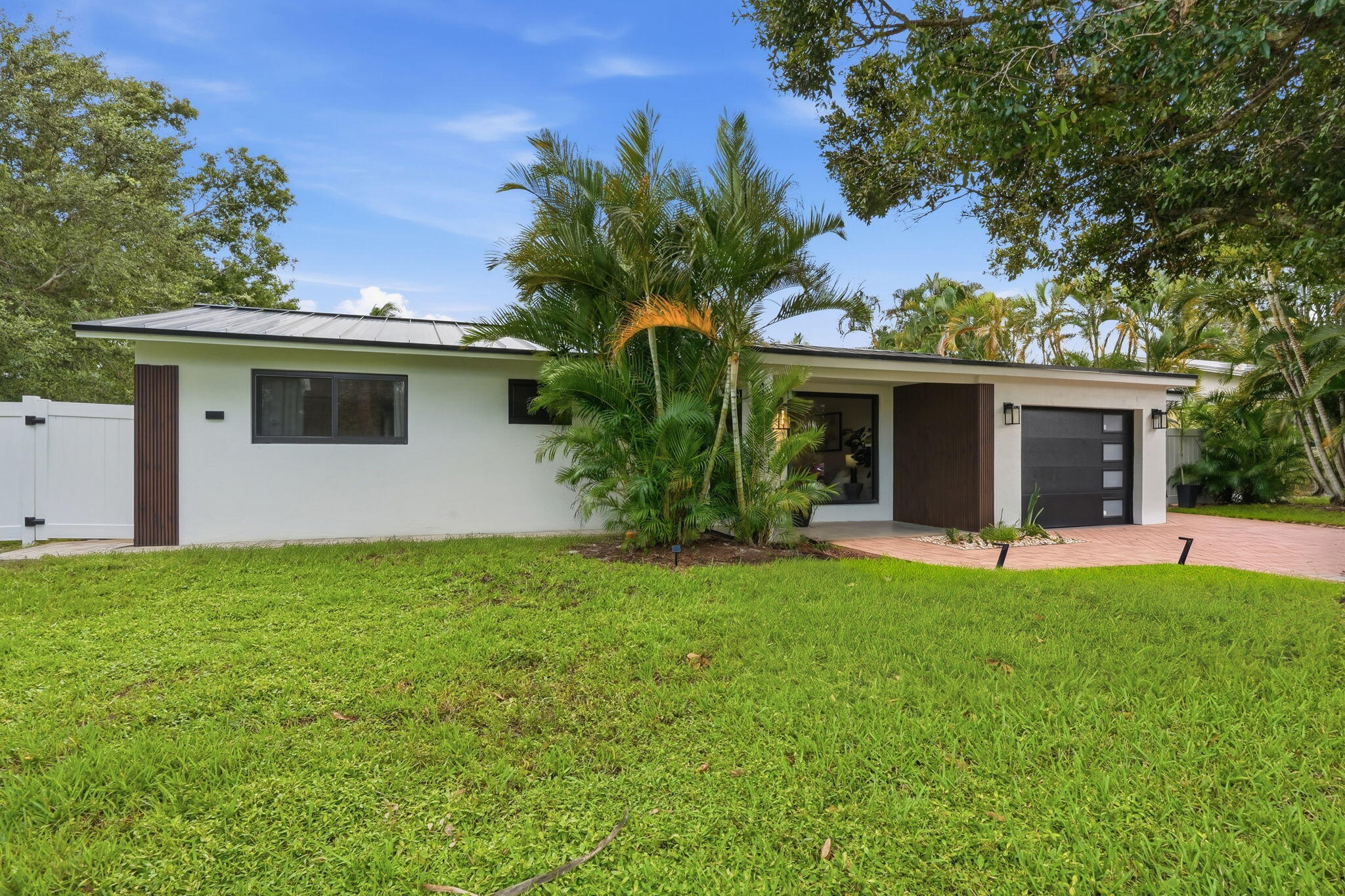 454 DOVER Road
