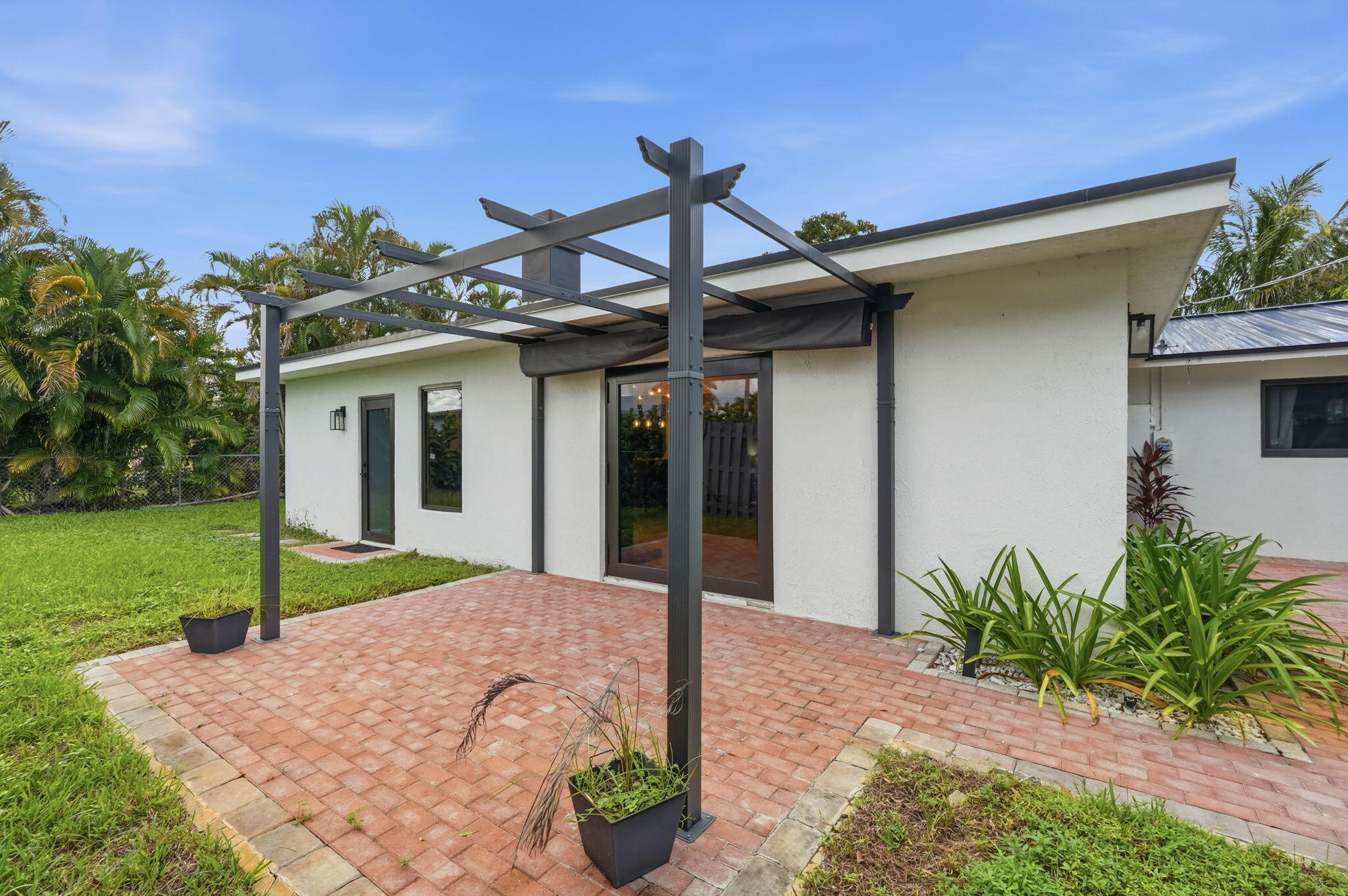454 DOVER Road