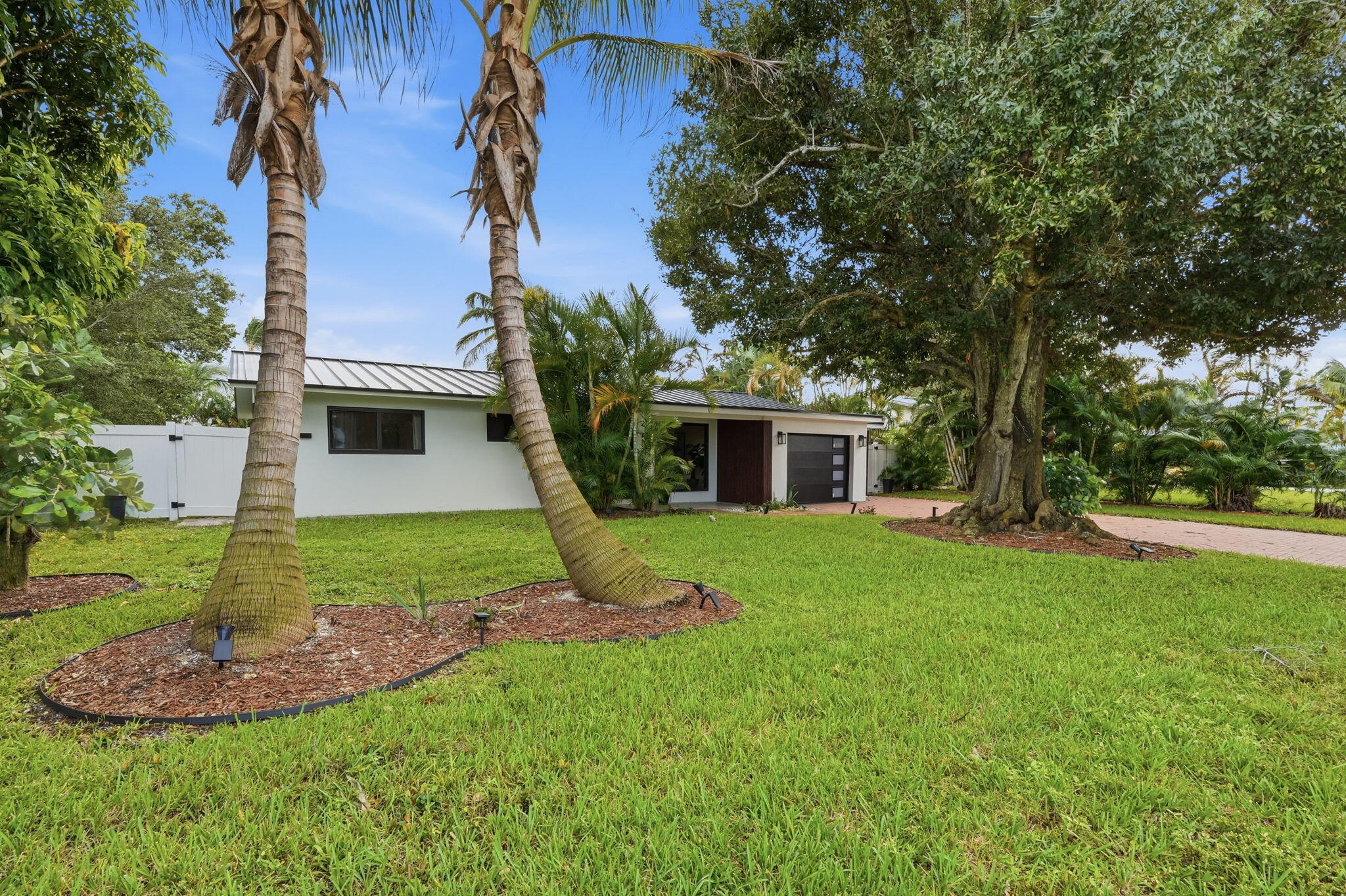 454 DOVER Road