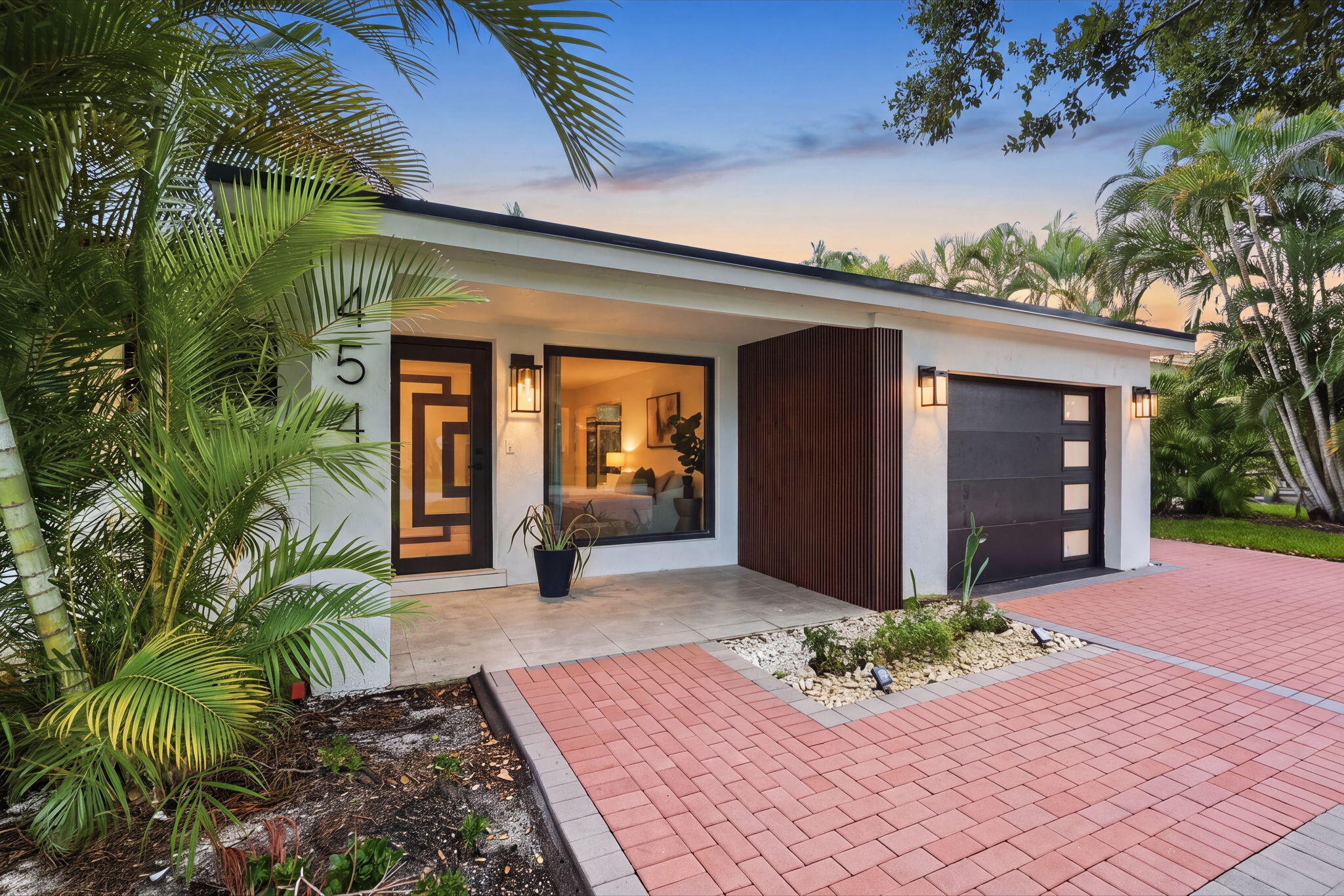454 DOVER Road