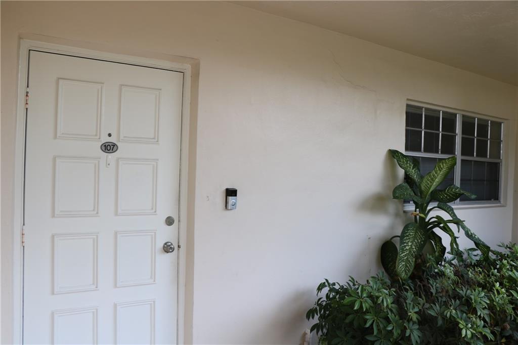 3001 S Palm Aire Dr 107