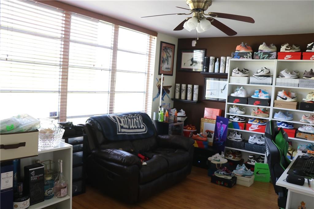 3001 S Palm Aire Dr 107