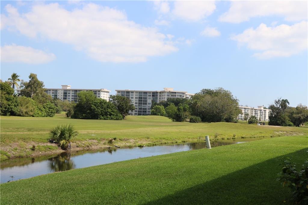 3001 S Palm Aire Dr 107