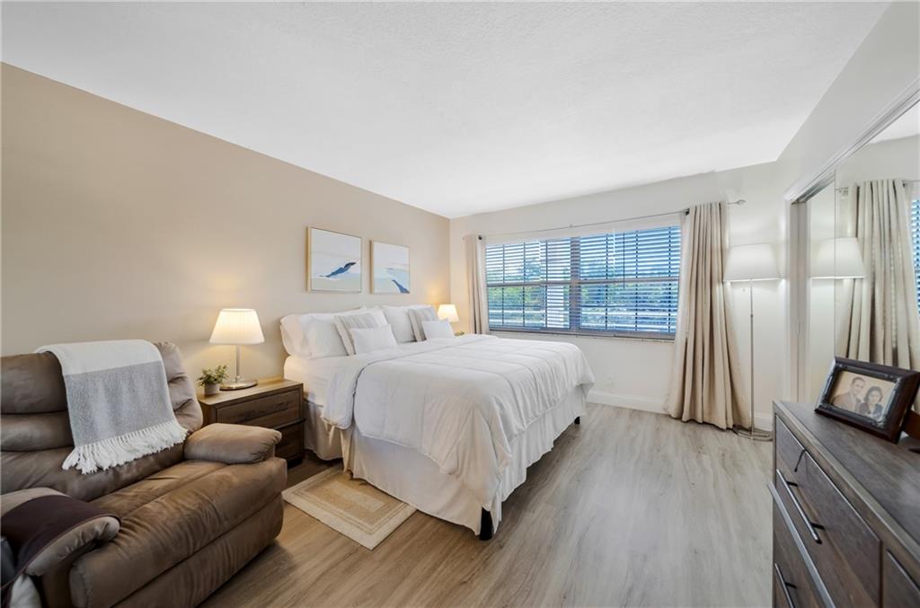 806 Cypress Blvd 405