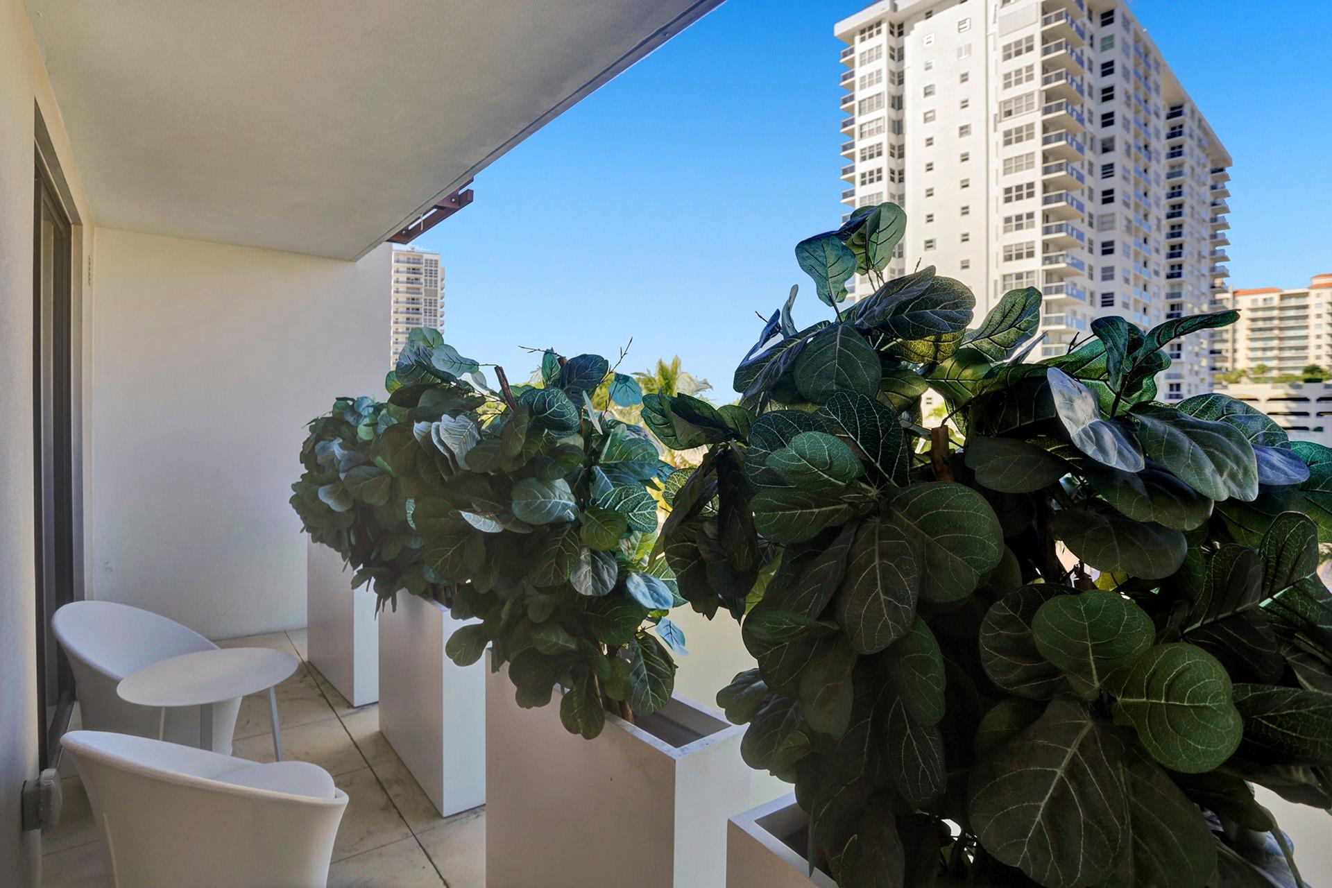 3030 N OCEAN BLVD S102