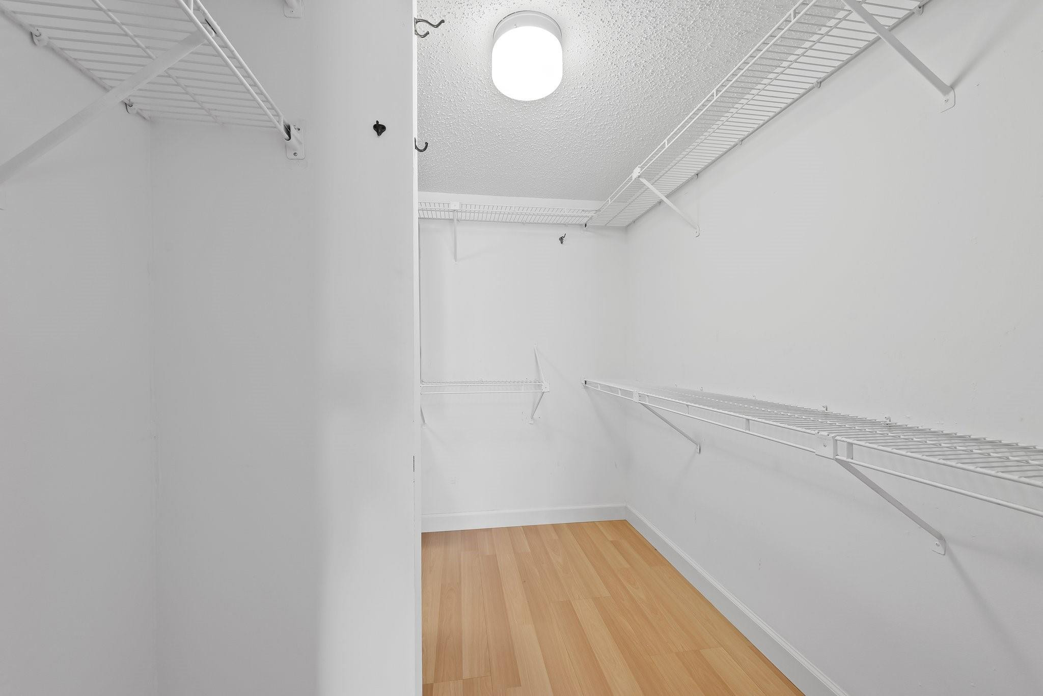 4657 Fountains Dr 105