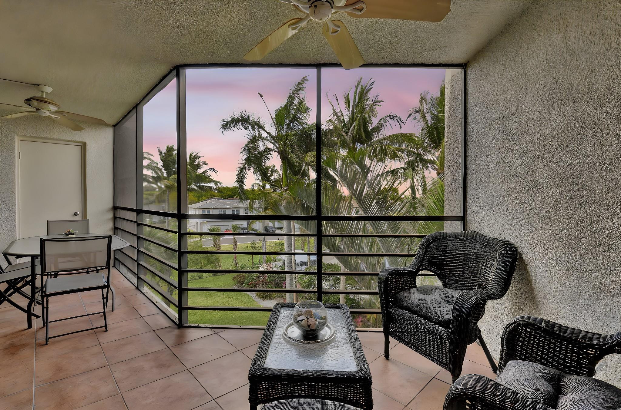 5801 Camino Del Sol 406