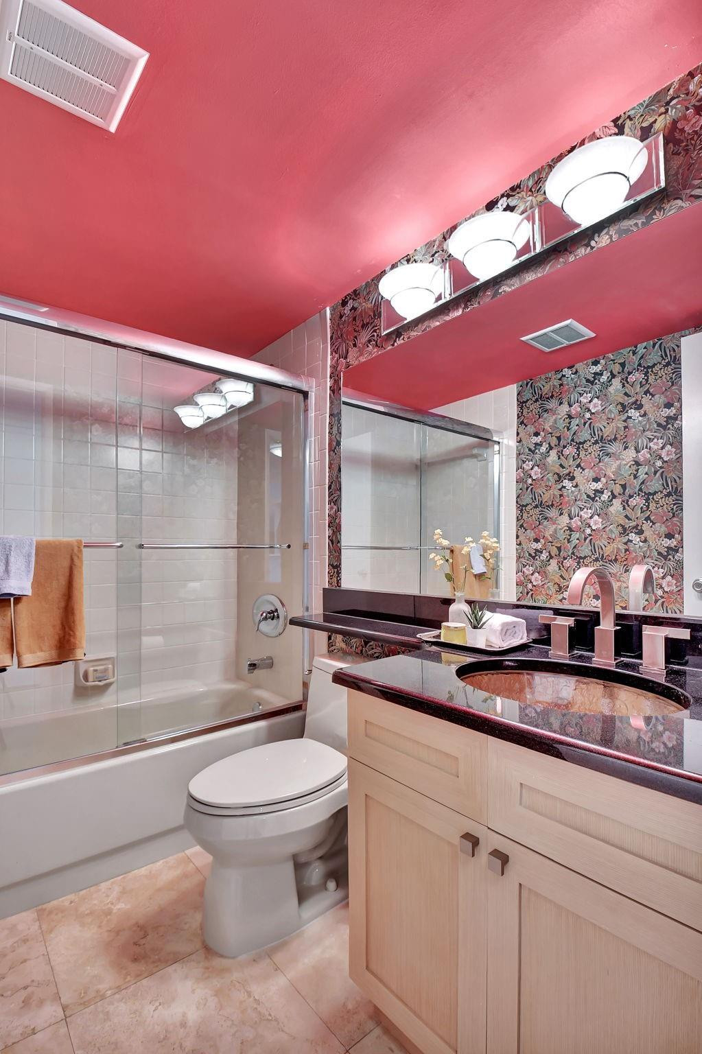 5801 Camino Del Sol 406