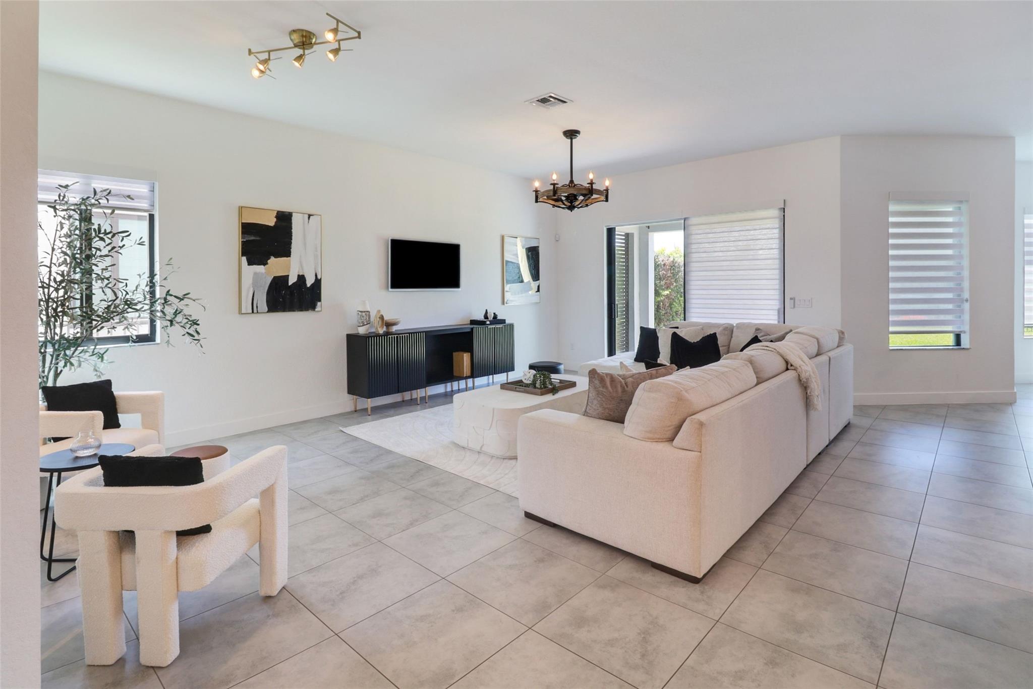 8615 Prospect Ln