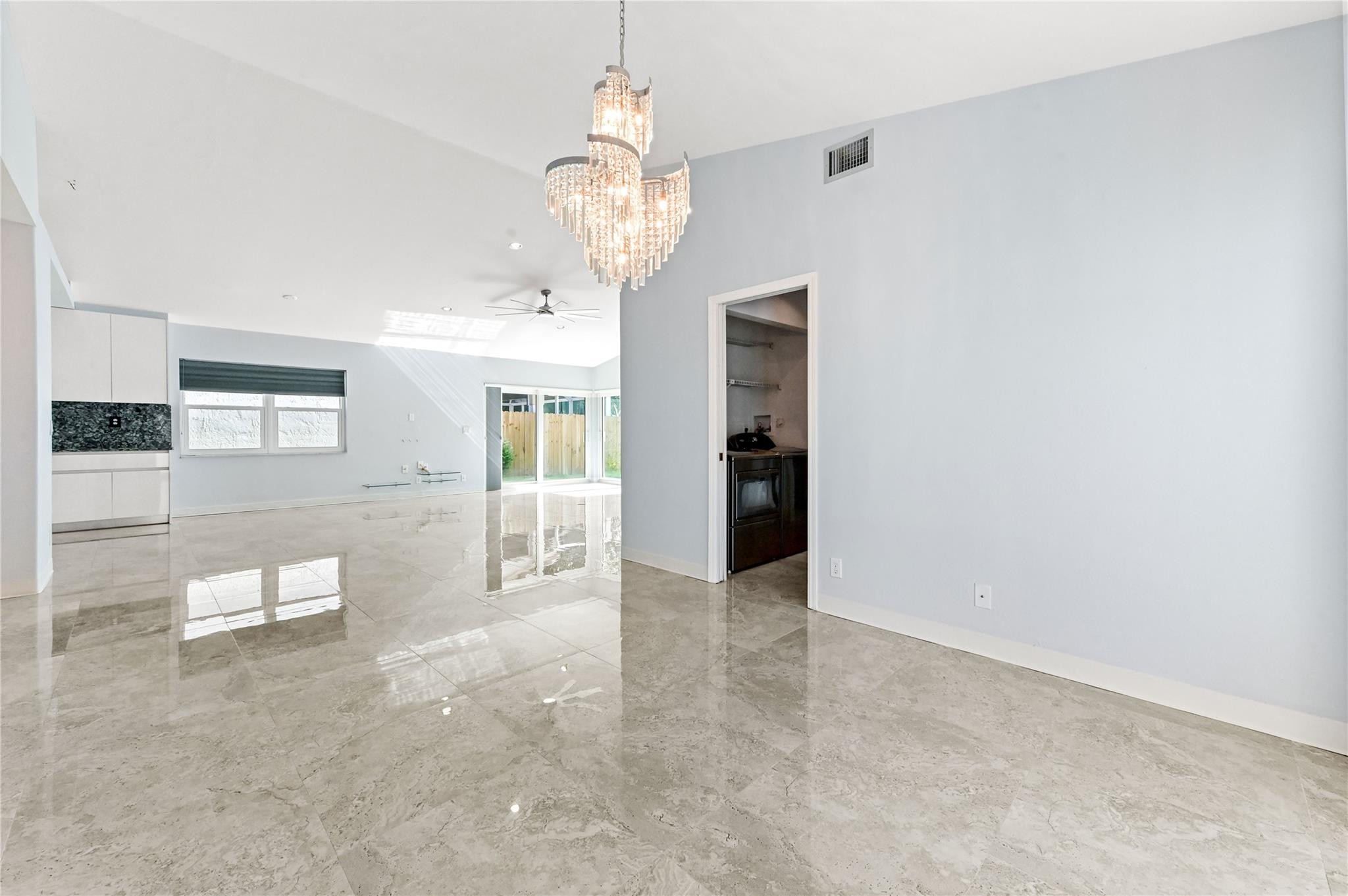 21300 Millbrook Ct