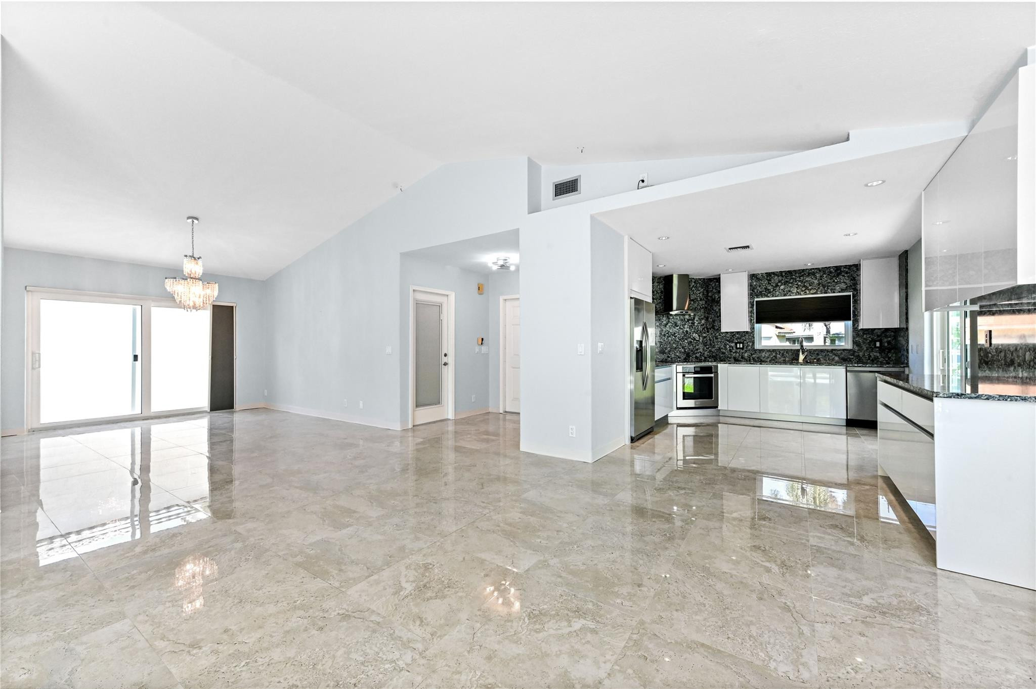 21300 Millbrook Ct
