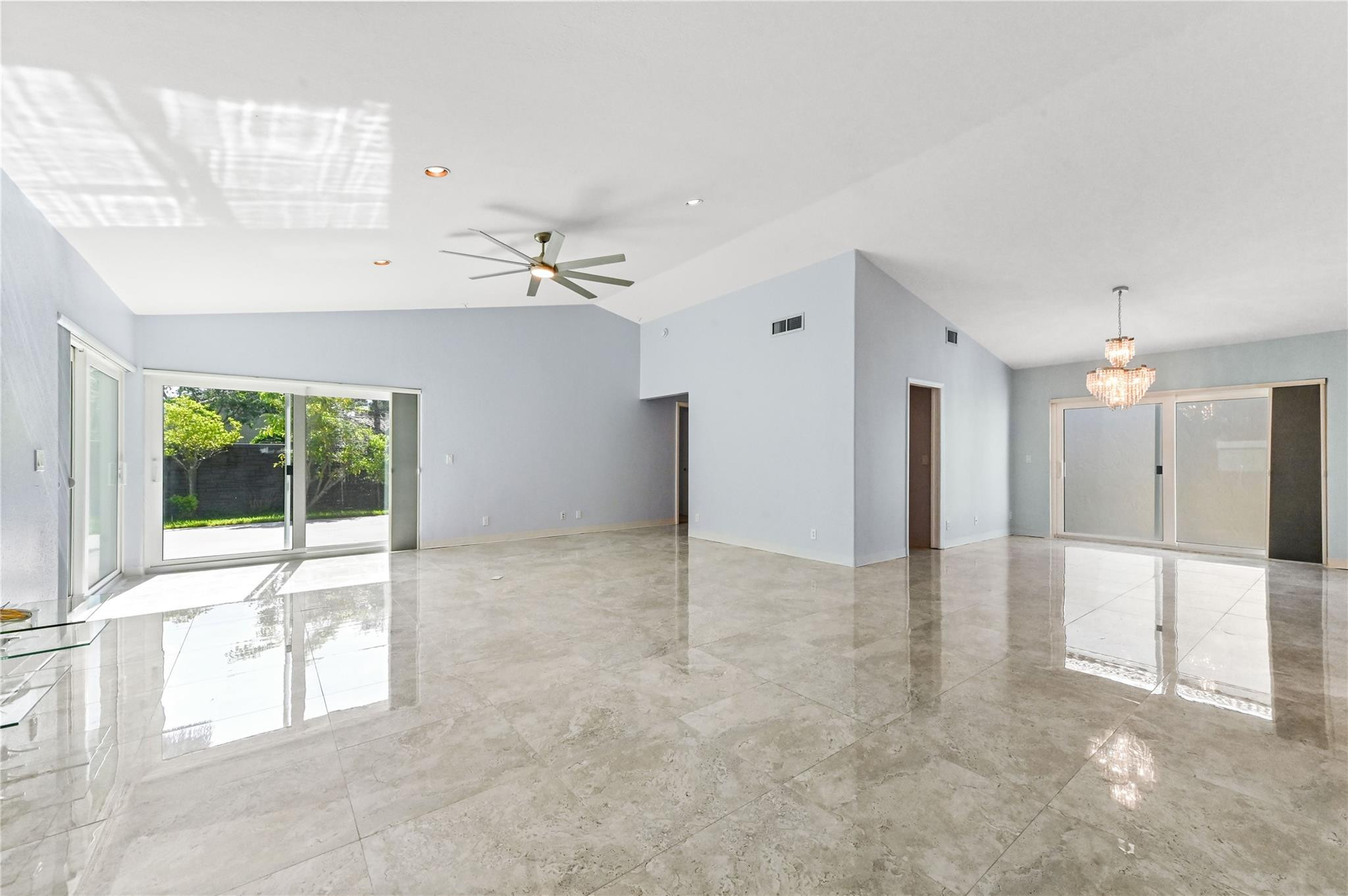 21300 Millbrook Ct