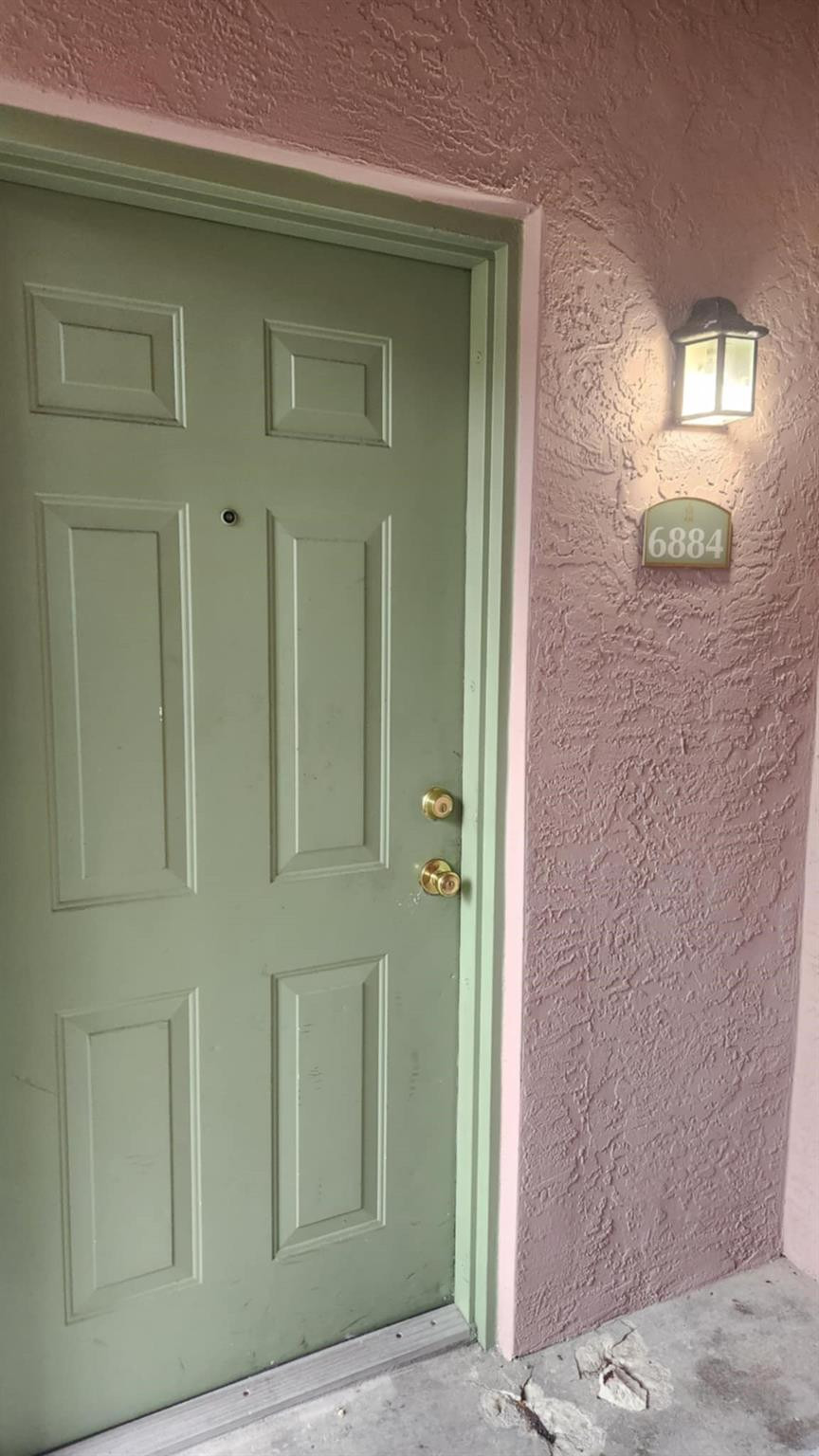6884 W Sample Road 6884