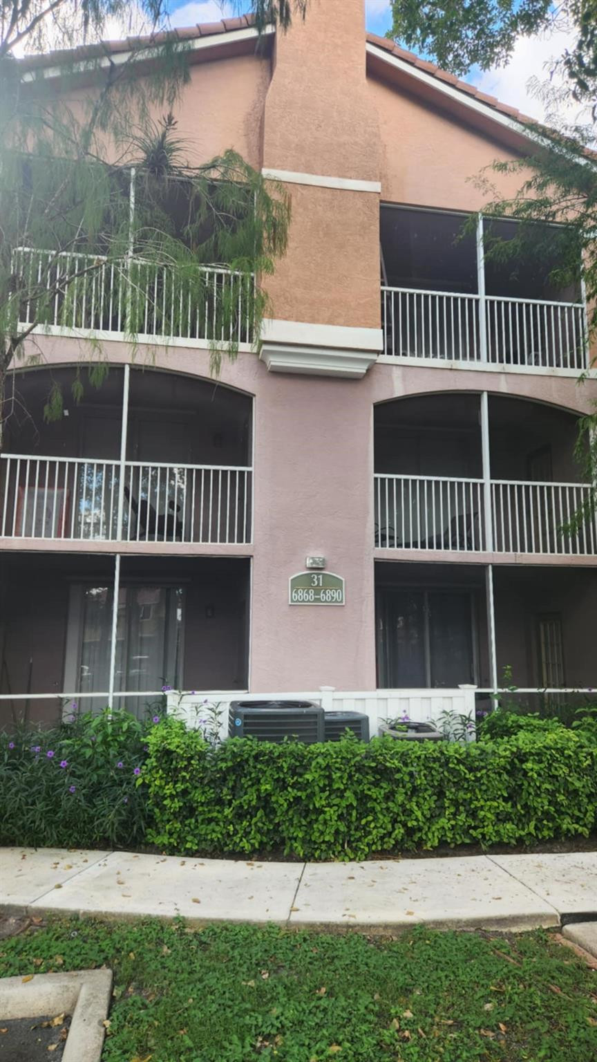 6884 W Sample Road 6884