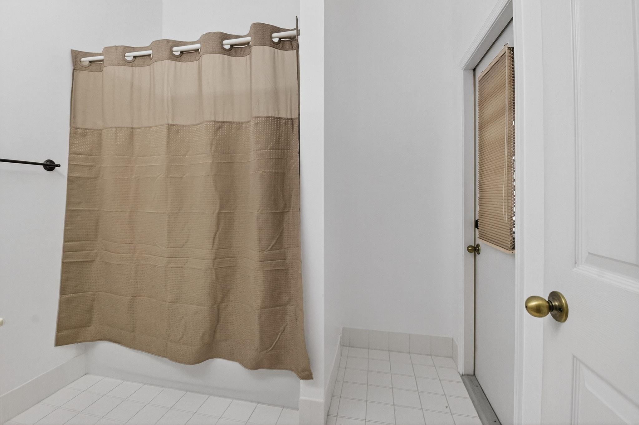 6329 Hatteras Club Drive