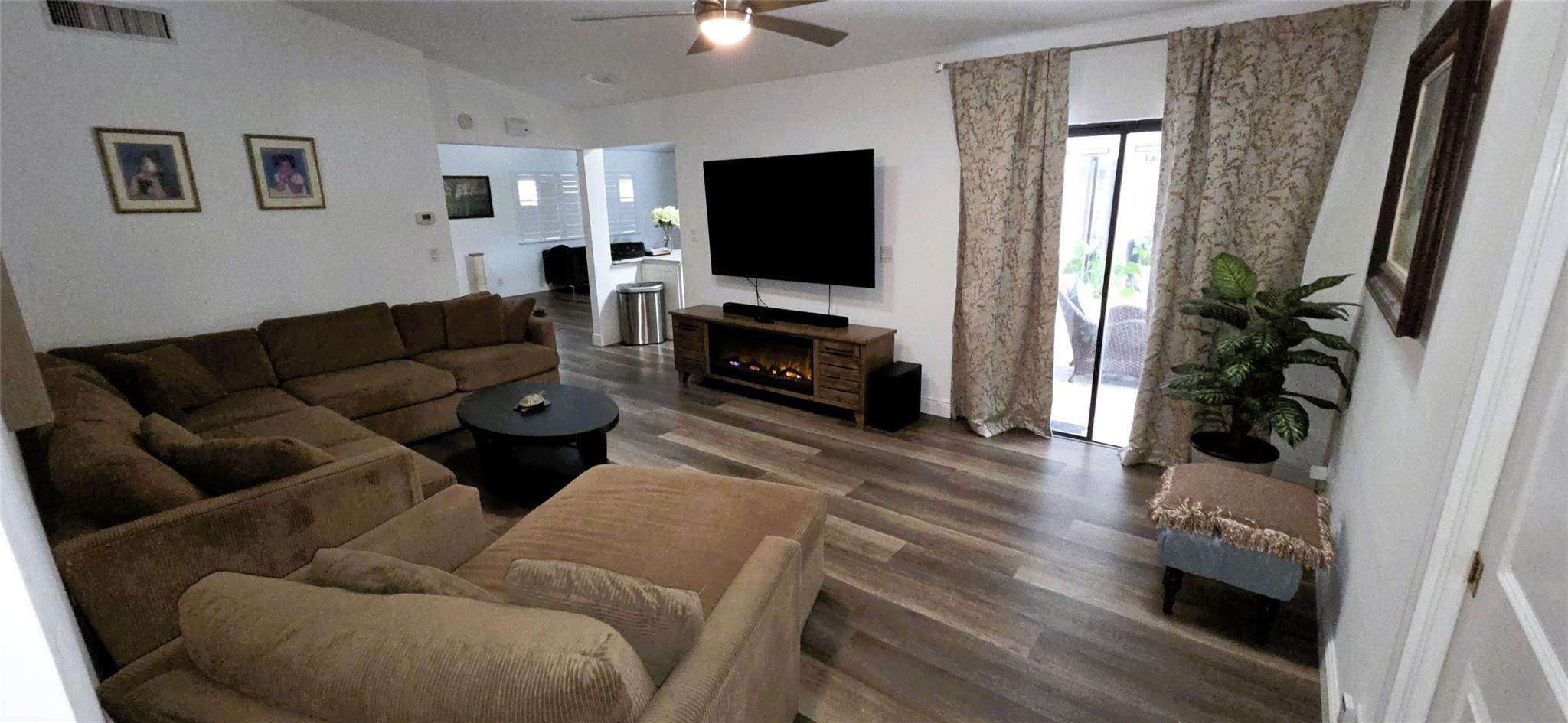 1021 Cherry Lane