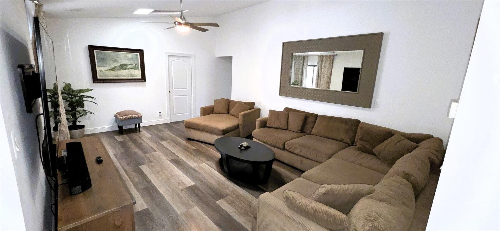 1021 Cherry Lane