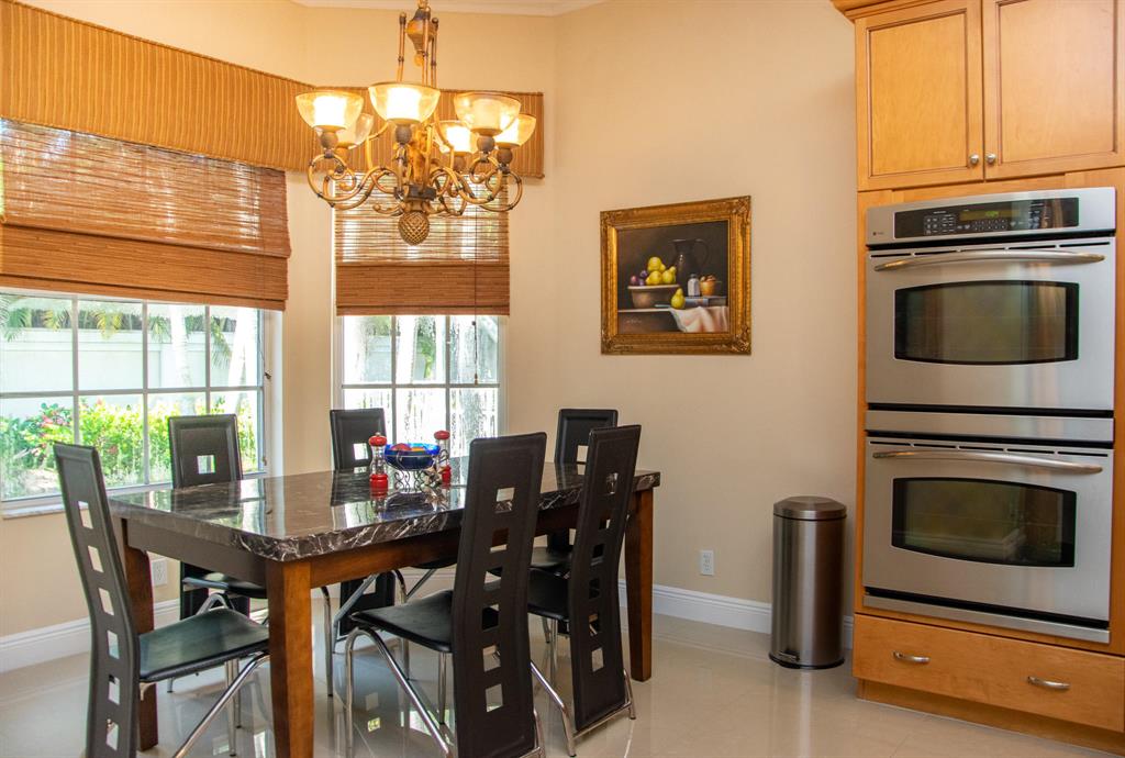 9773 Cobblestone Creek Drive