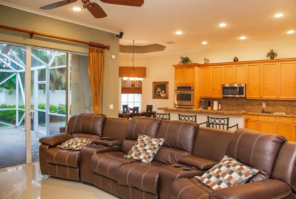 9773 Cobblestone Creek Drive