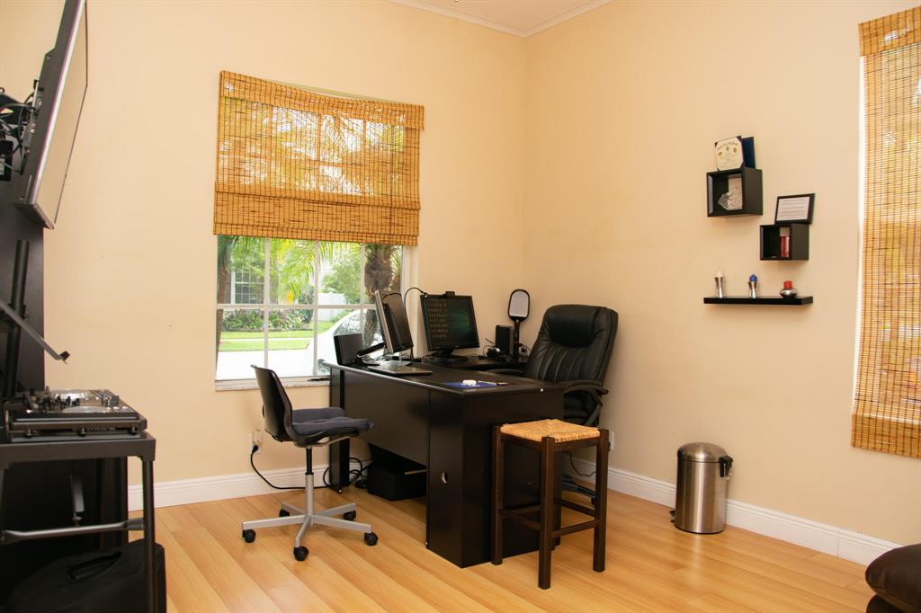 9773 Cobblestone Creek Drive