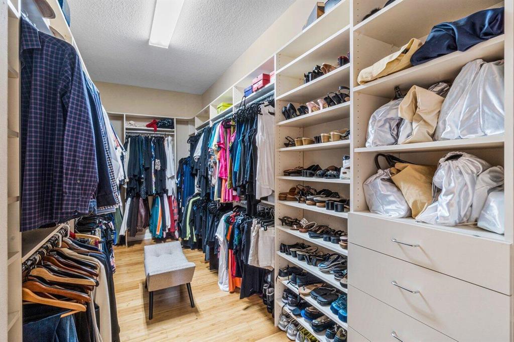 6489 Marbletree Lane