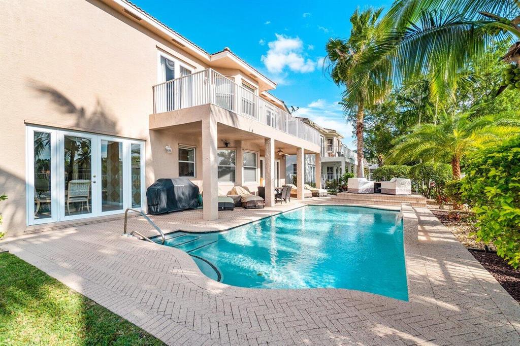 6489 Marbletree Lane