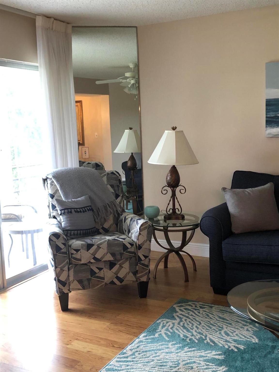 3836 Via Poinciana 406