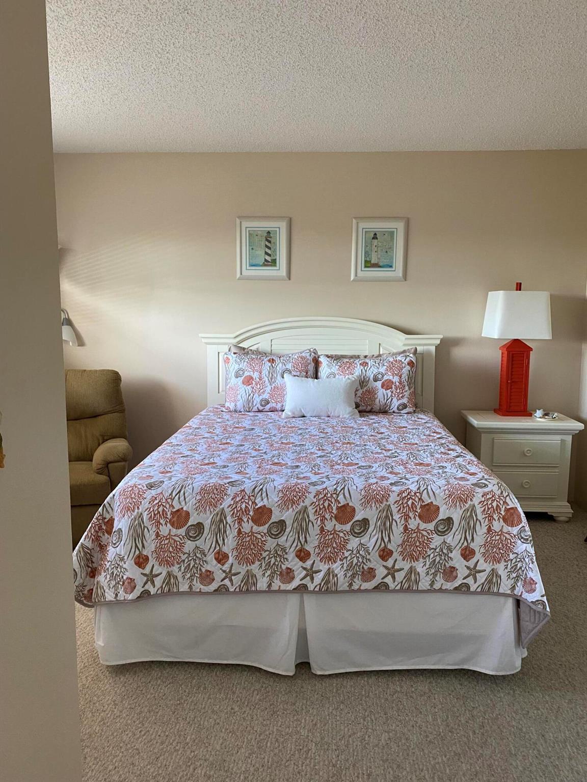 3836 Via Poinciana 406