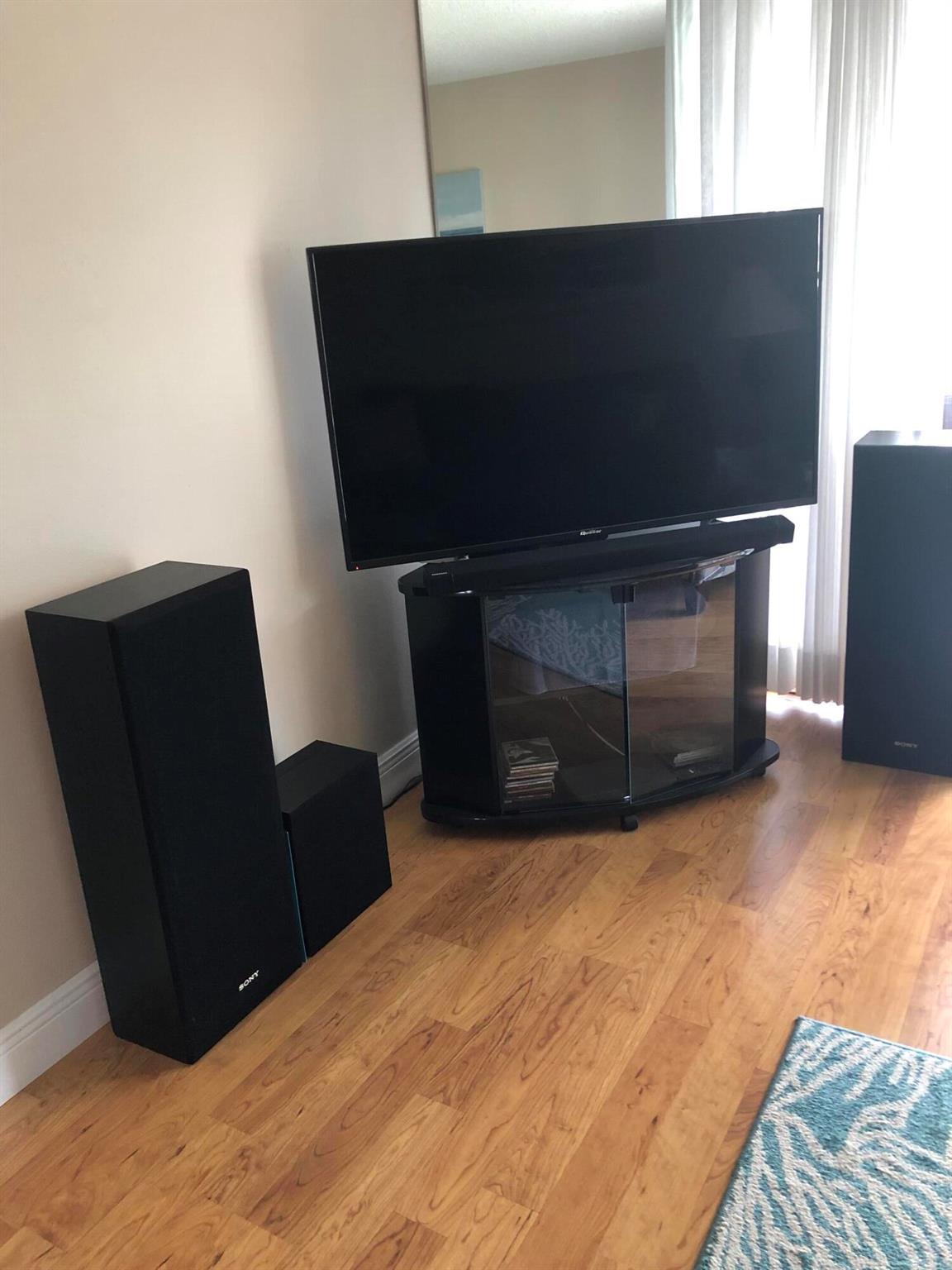 3836 Via Poinciana 406