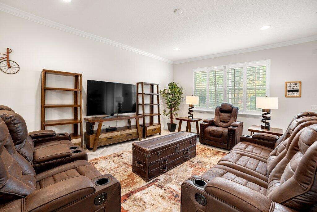 141 Sword Fern Place