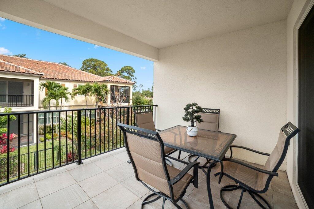 141 Sword Fern Place