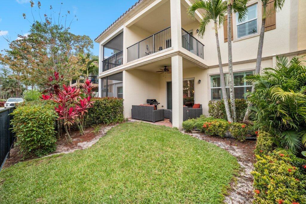 141 Sword Fern Place