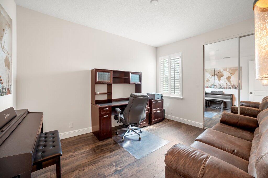 141 Sword Fern Place