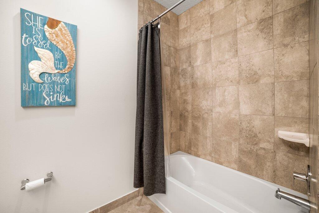 141 Sword Fern Place