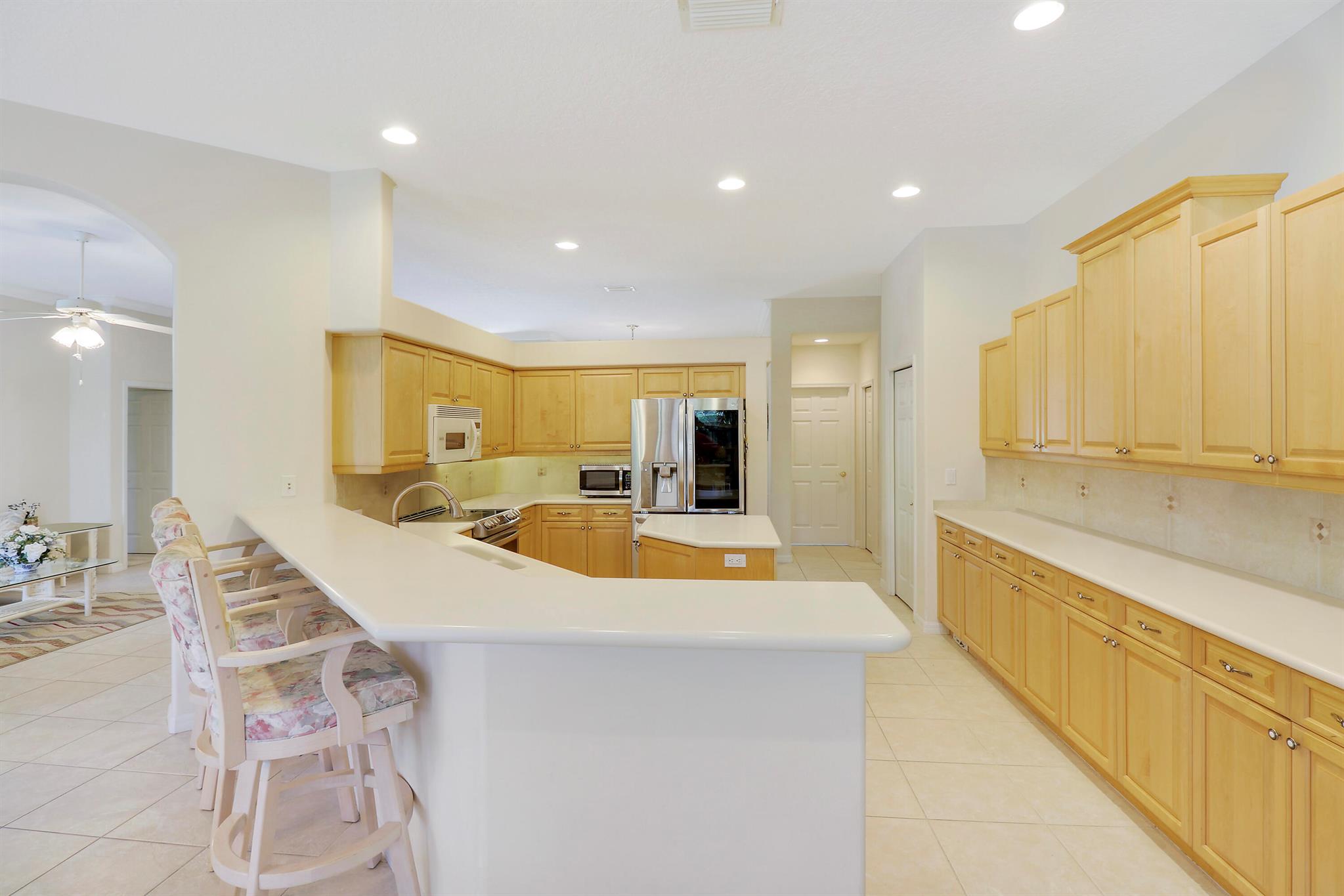 7996 SE Sequoia Drive