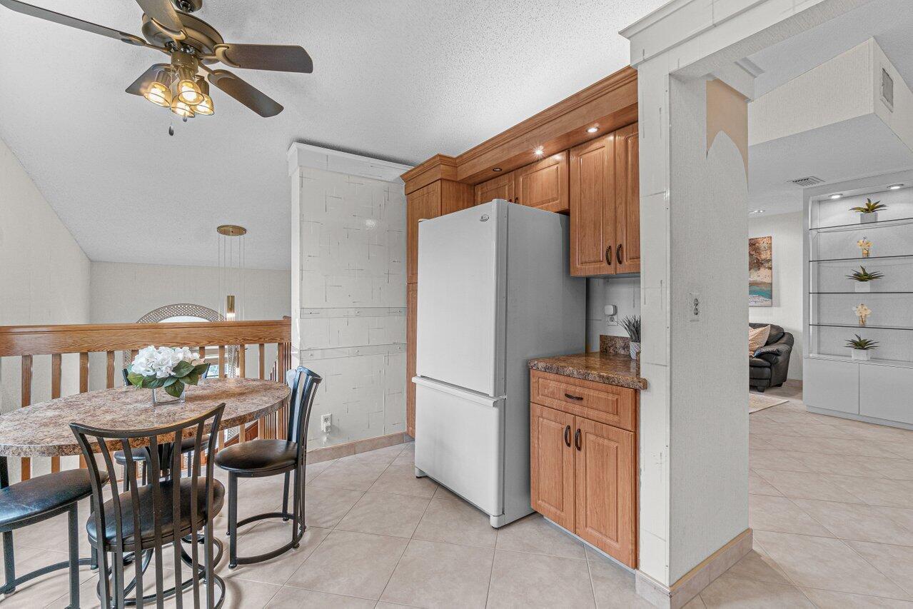 10828 Lake Palm Lane 202