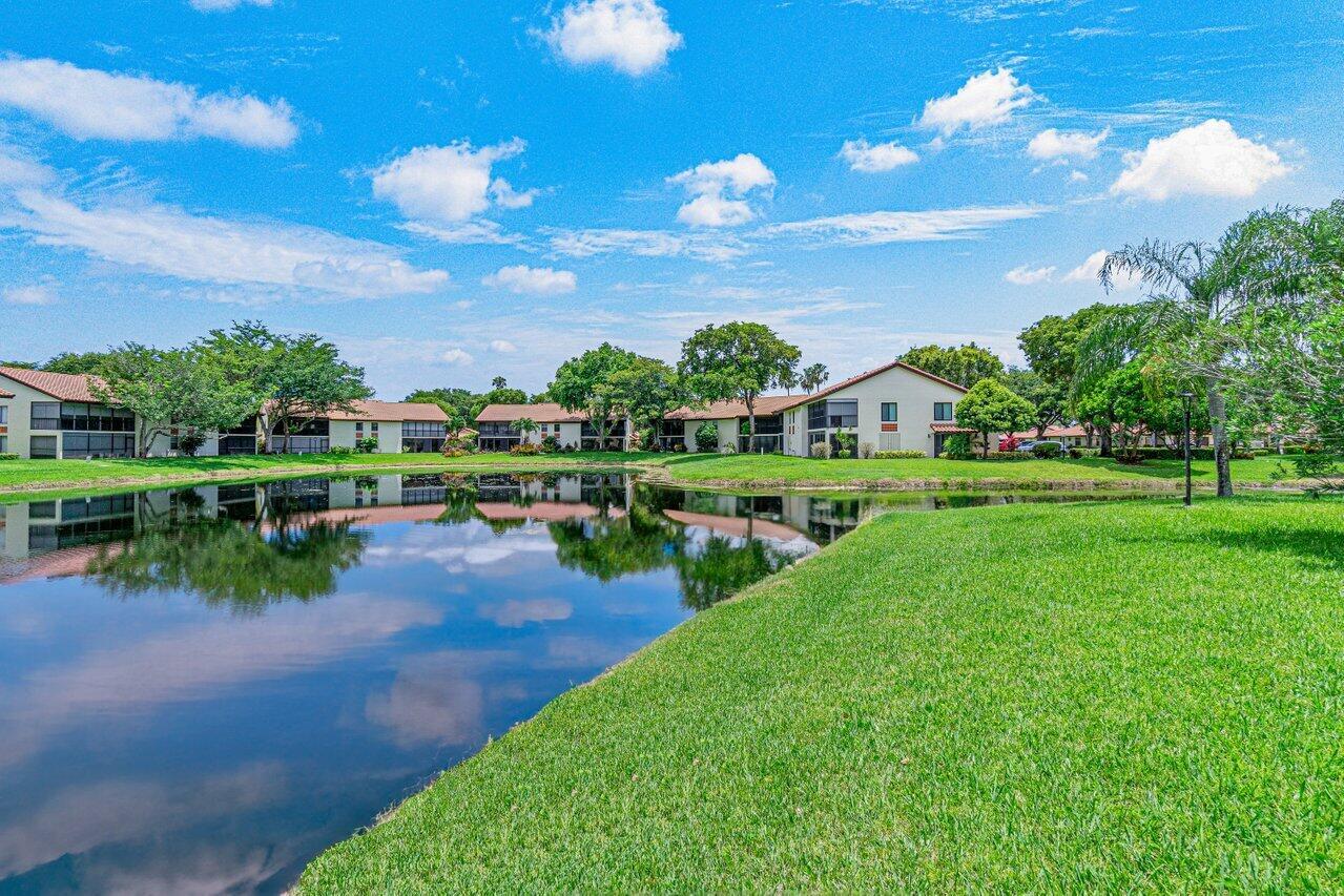 10828 Lake Palm Lane 202