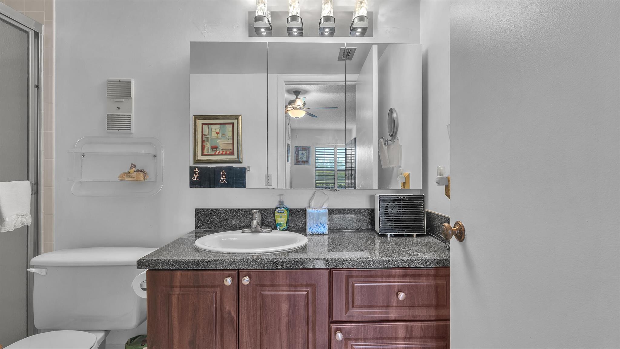 7145 Huntington Lane 106