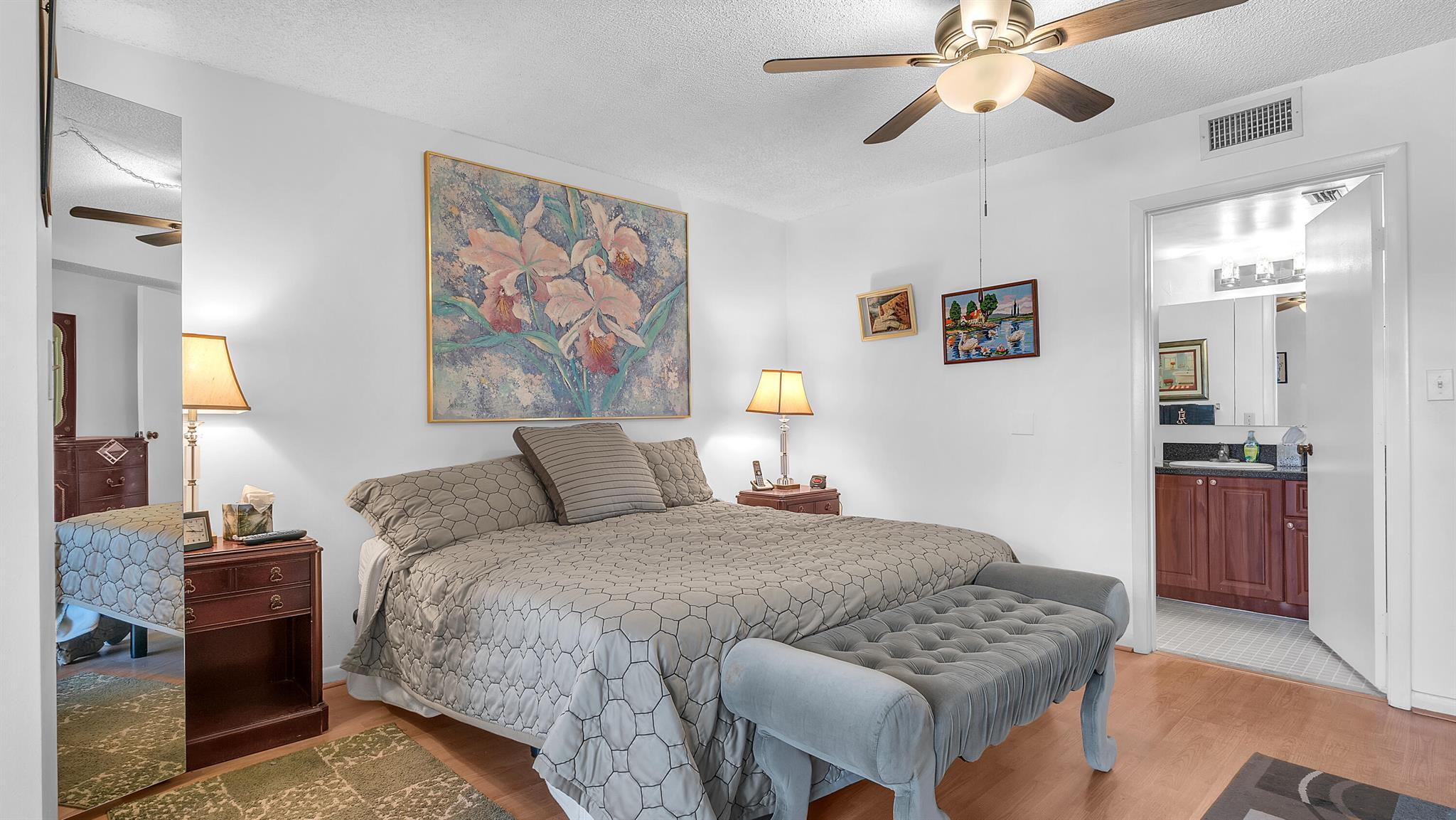 7145 Huntington Lane 106