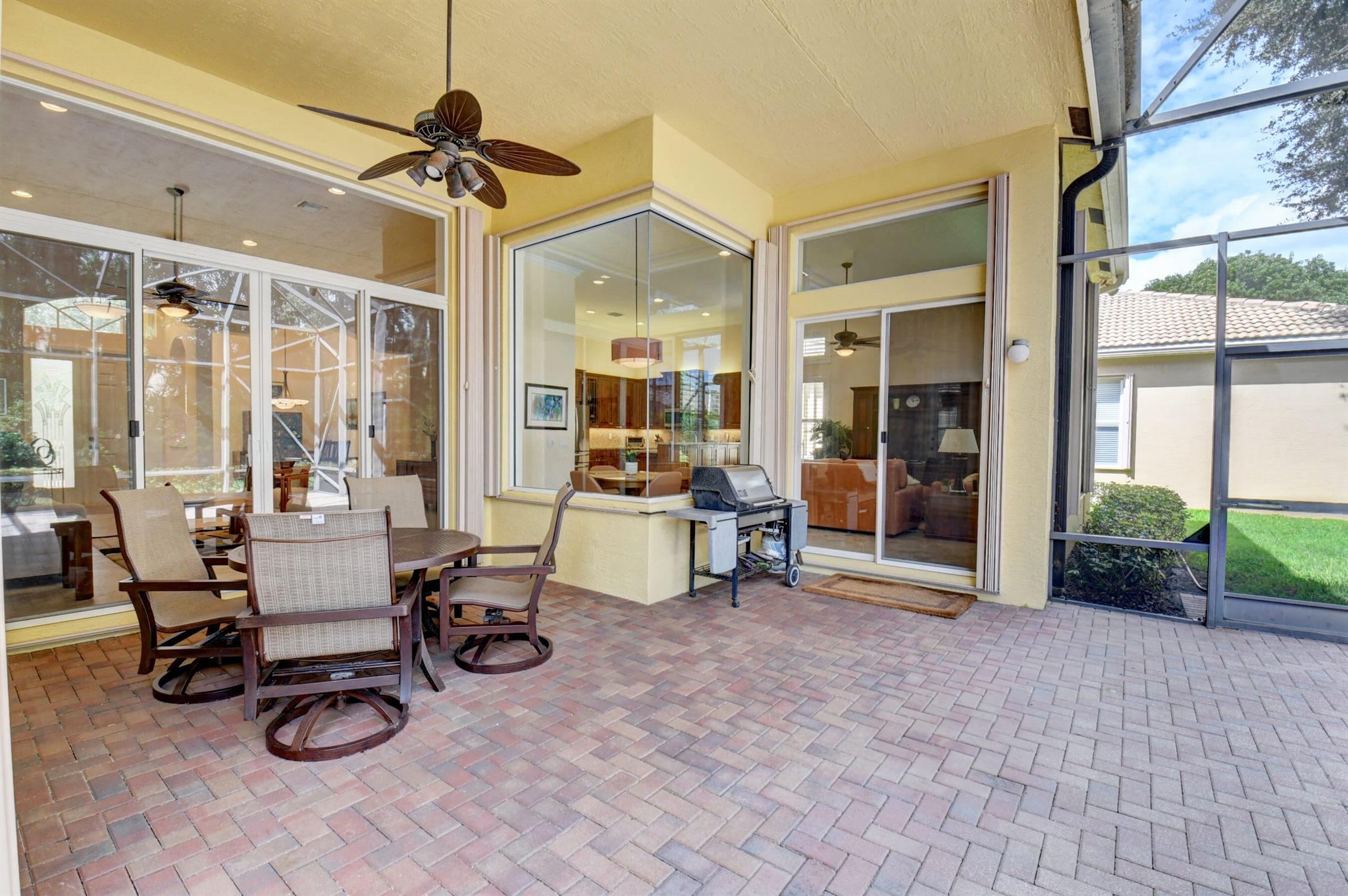 7047 Springville Cove